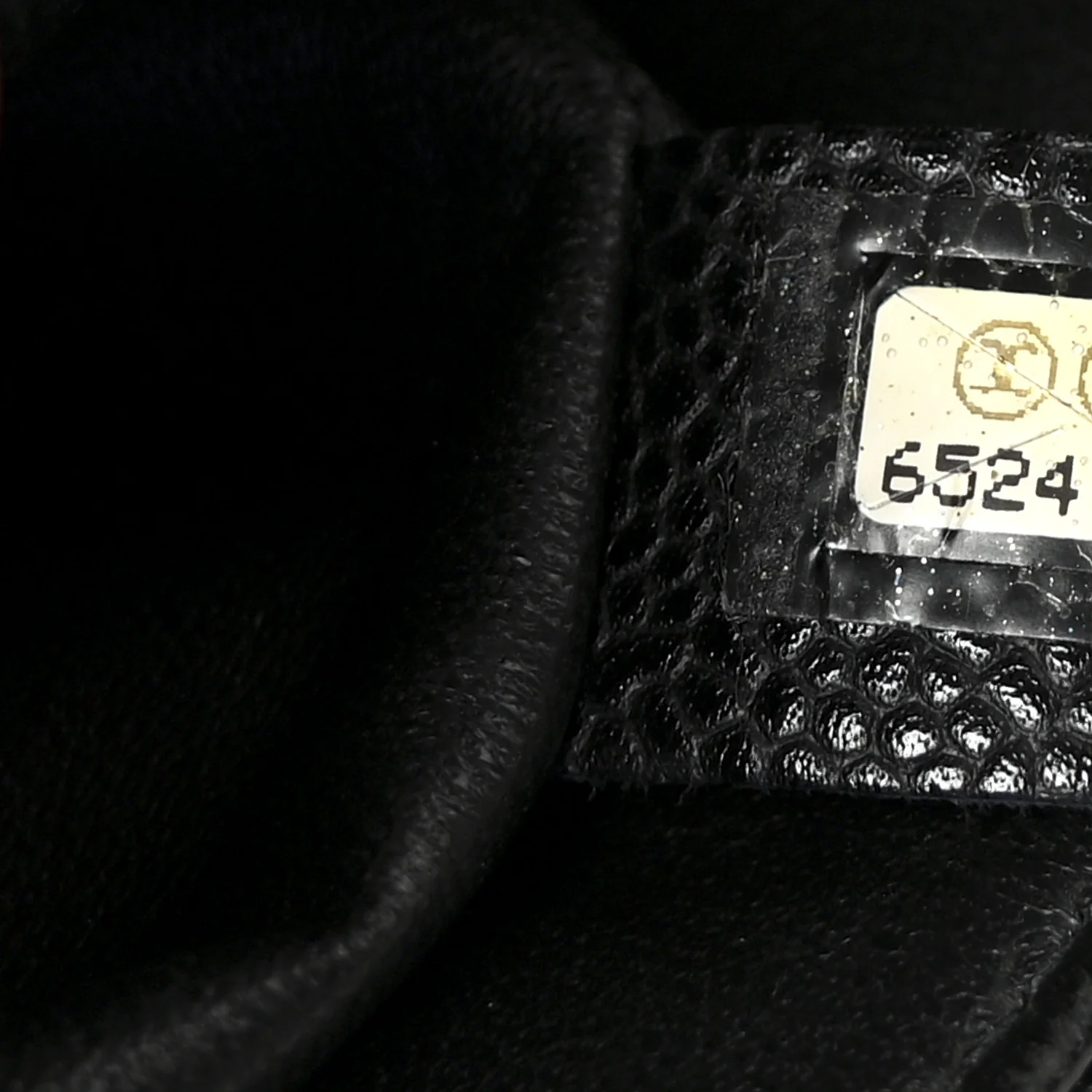 Caviar Quilted Jumbo Single Flap Black - Top Club