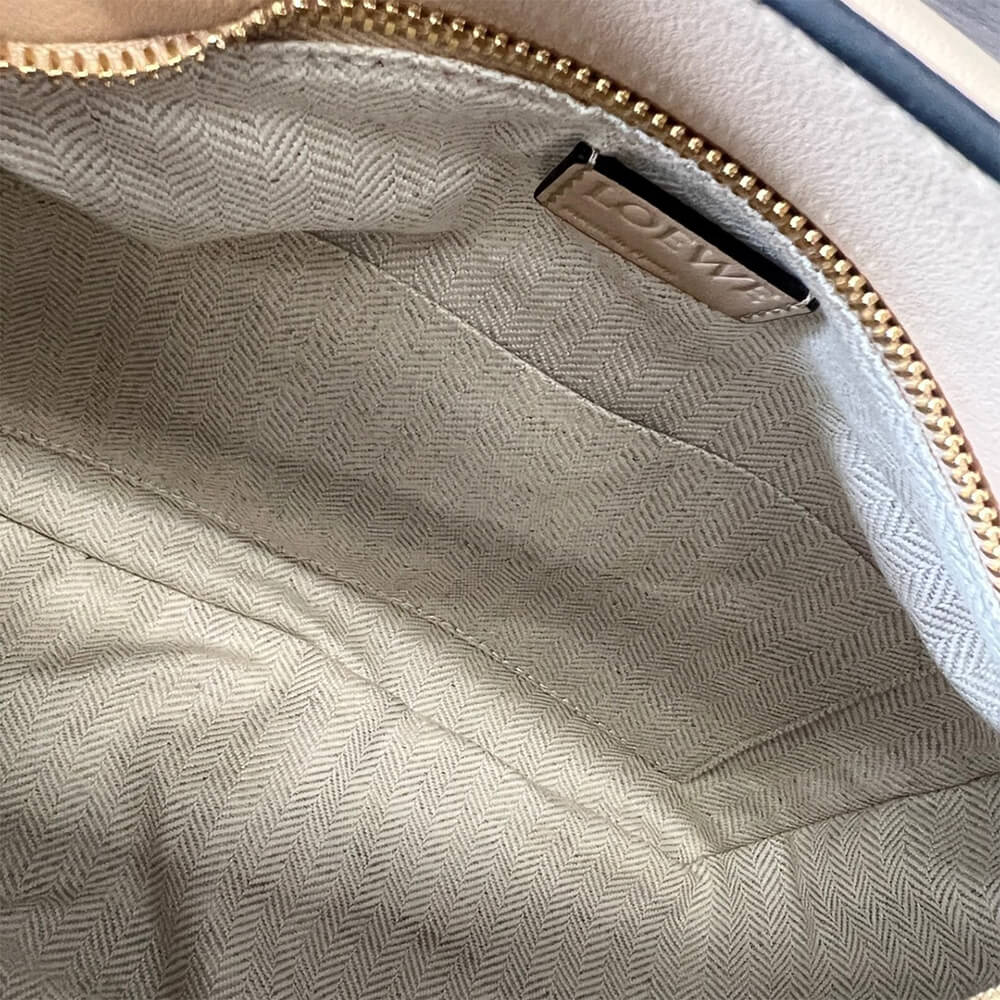 LOEWE Small Puzzle Bag - Top Club