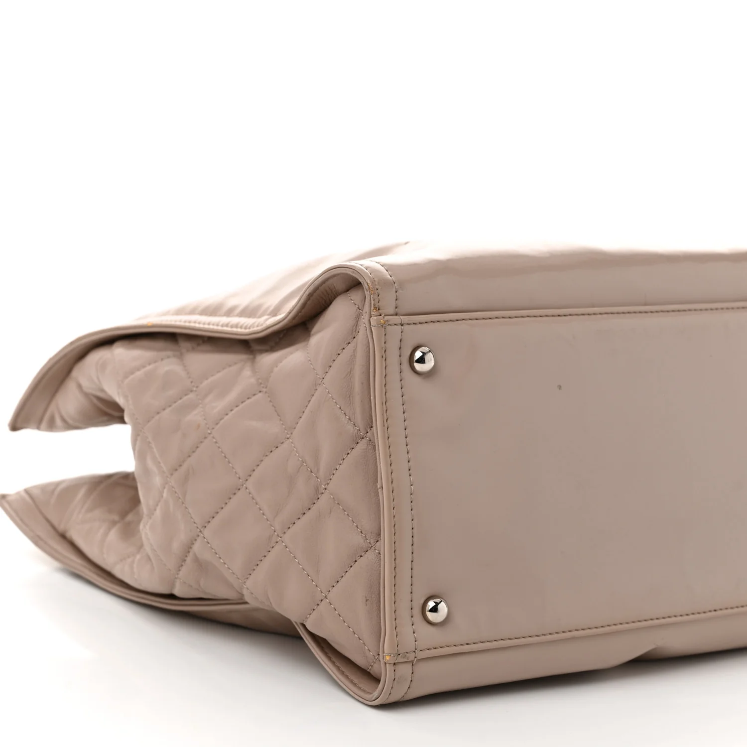 Vinyl Large Lipstick Tote Dark Beige - Top Club
