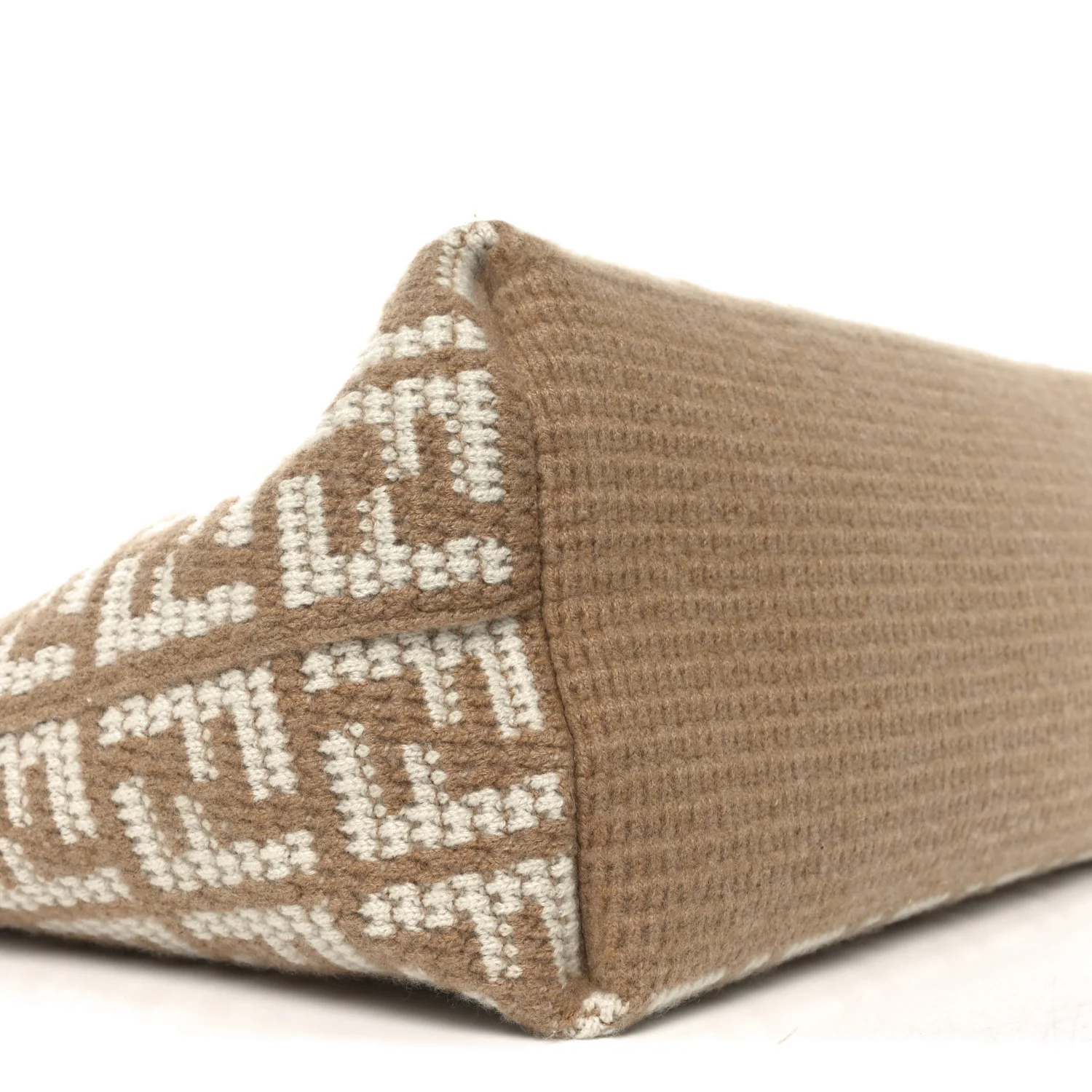 Cashmere Knit FF Large Shopper Tote Cammello - Top Club