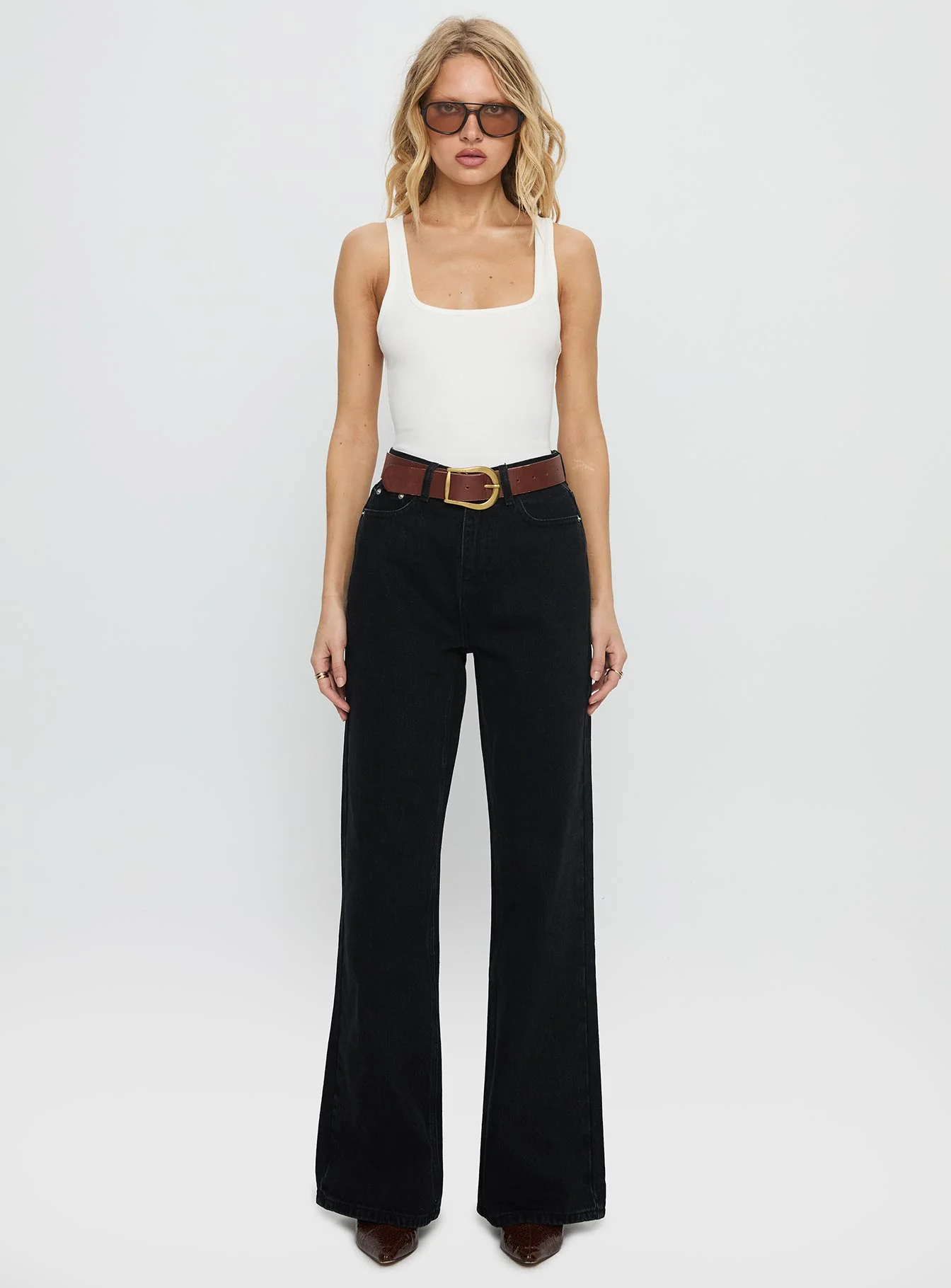 Maple Mid Rise Flare Washed Black