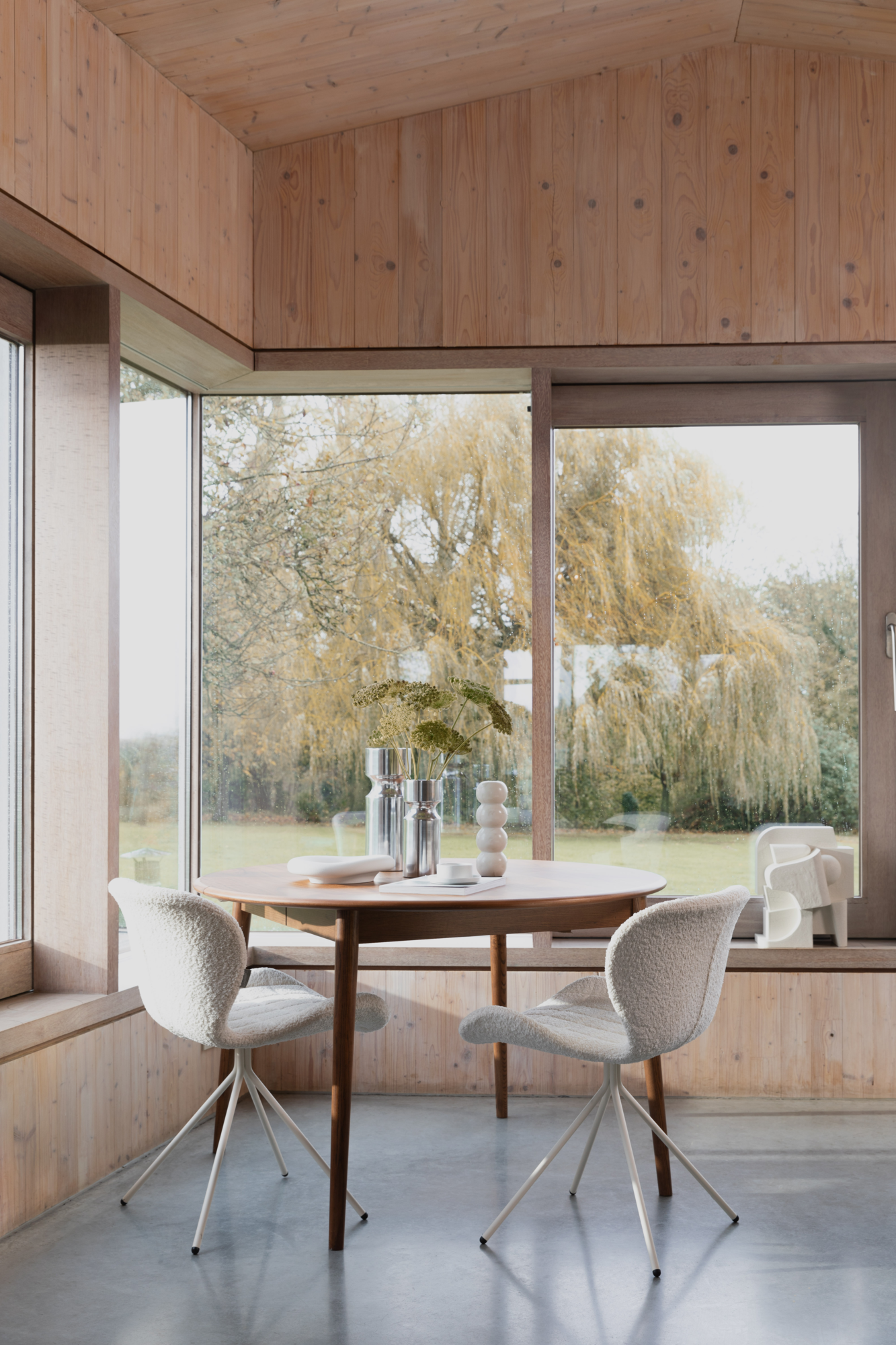 Eettafel Twist rond uitschuifbaar walnoot 120-160 cm