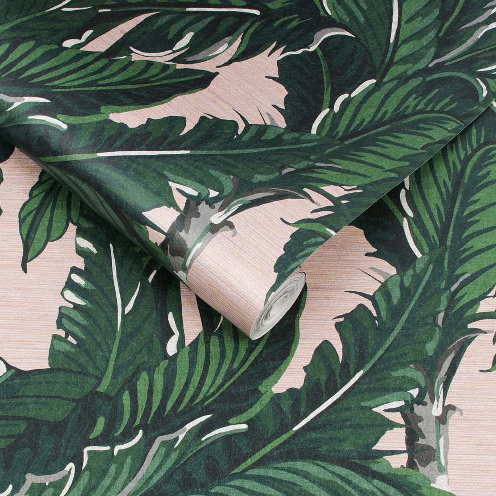 Graham & Brown  vliesbehang  Daintree Palm Blush Graham & Brown  vliesbehang  Daintree Palm Blush