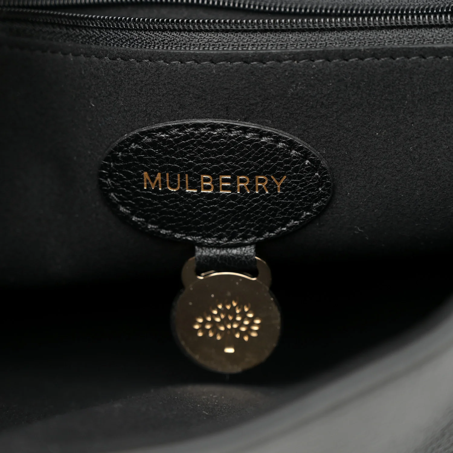 Glossy Goatskin Medium Lily Black - Top Club