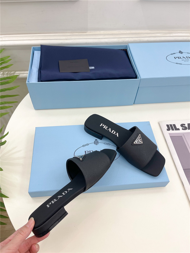 prada catwalk style triangle buckle slippers - Sneaker Replica Workshop