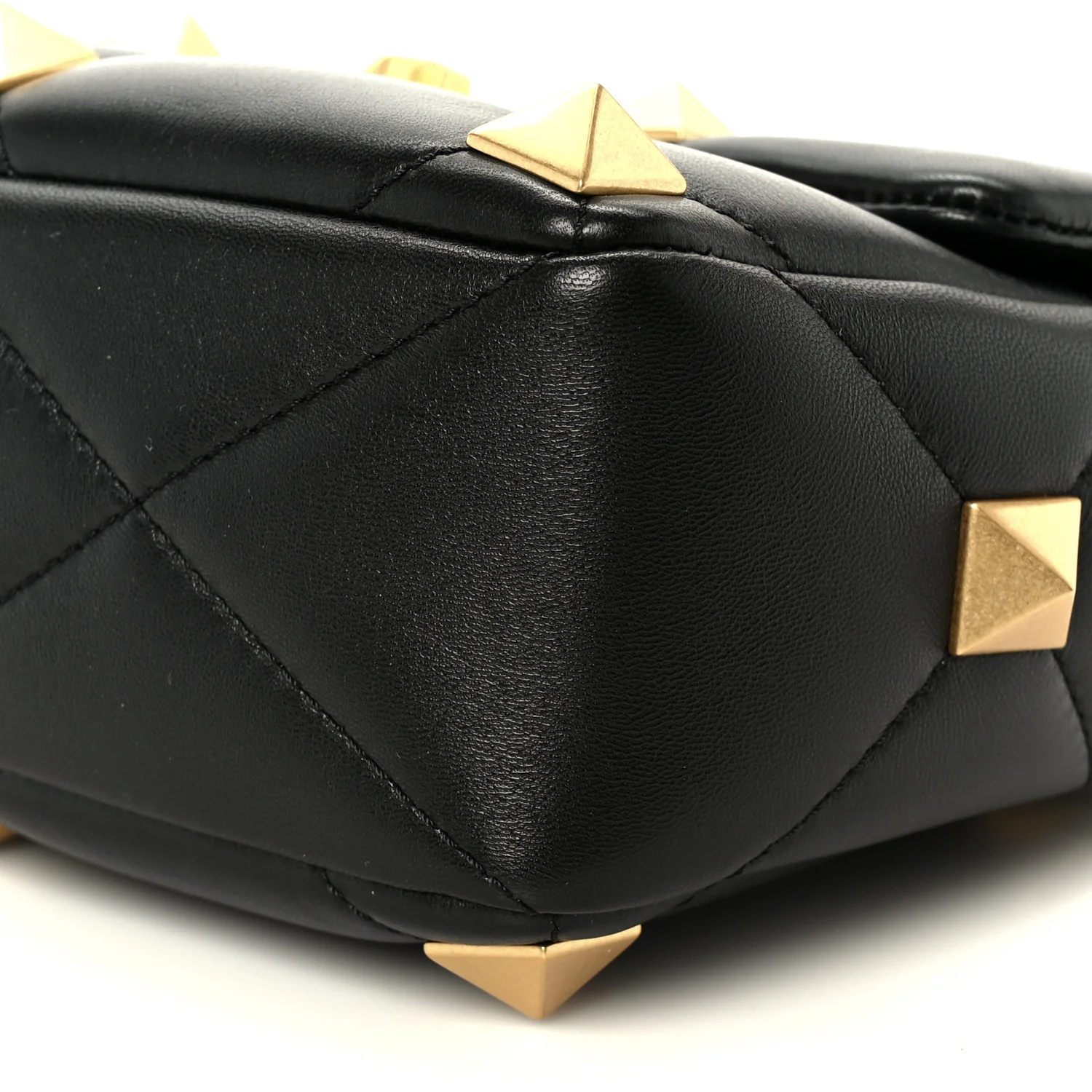 Nappa Medium Roman Stud Shoulder Bag Black - Top Club