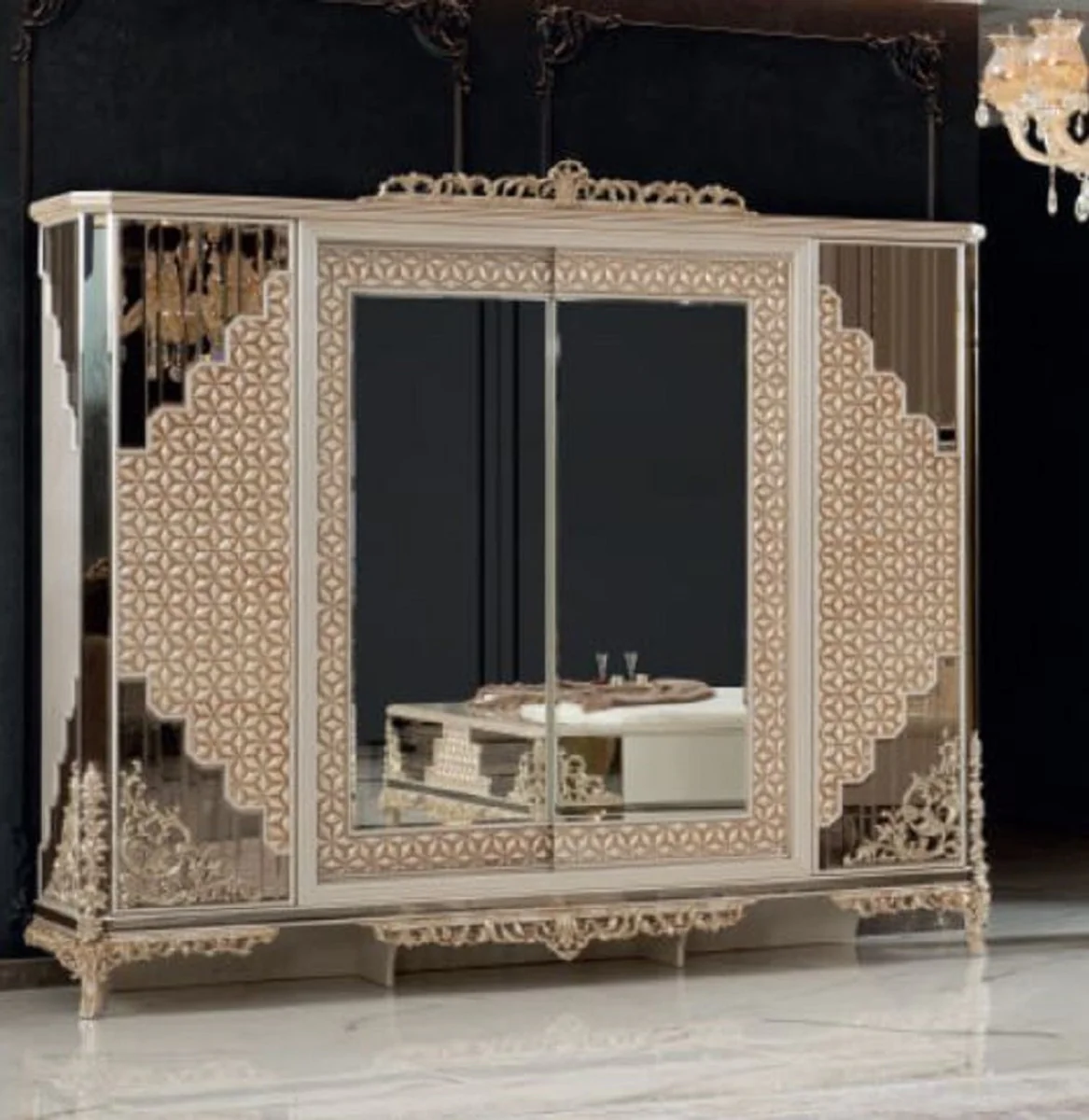 Luxury baroque bedroom wardrobe white / gold - magnificent solid wood wardrobe in baroque style - baroque bedroom furniture