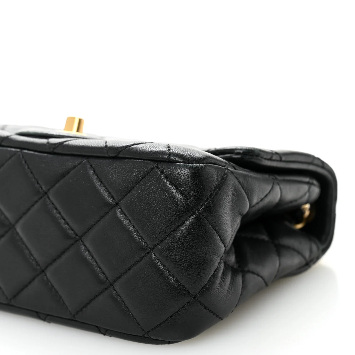Lambskin Quilted Mini Pearl Crush Flap Black - Top Club