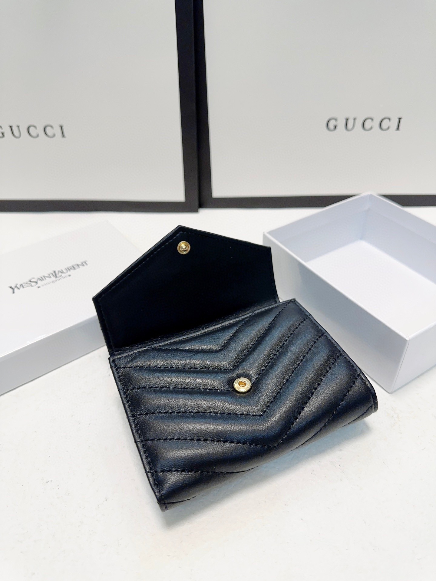 Y new arrival women wallet size: 10x9 cm - Top Club