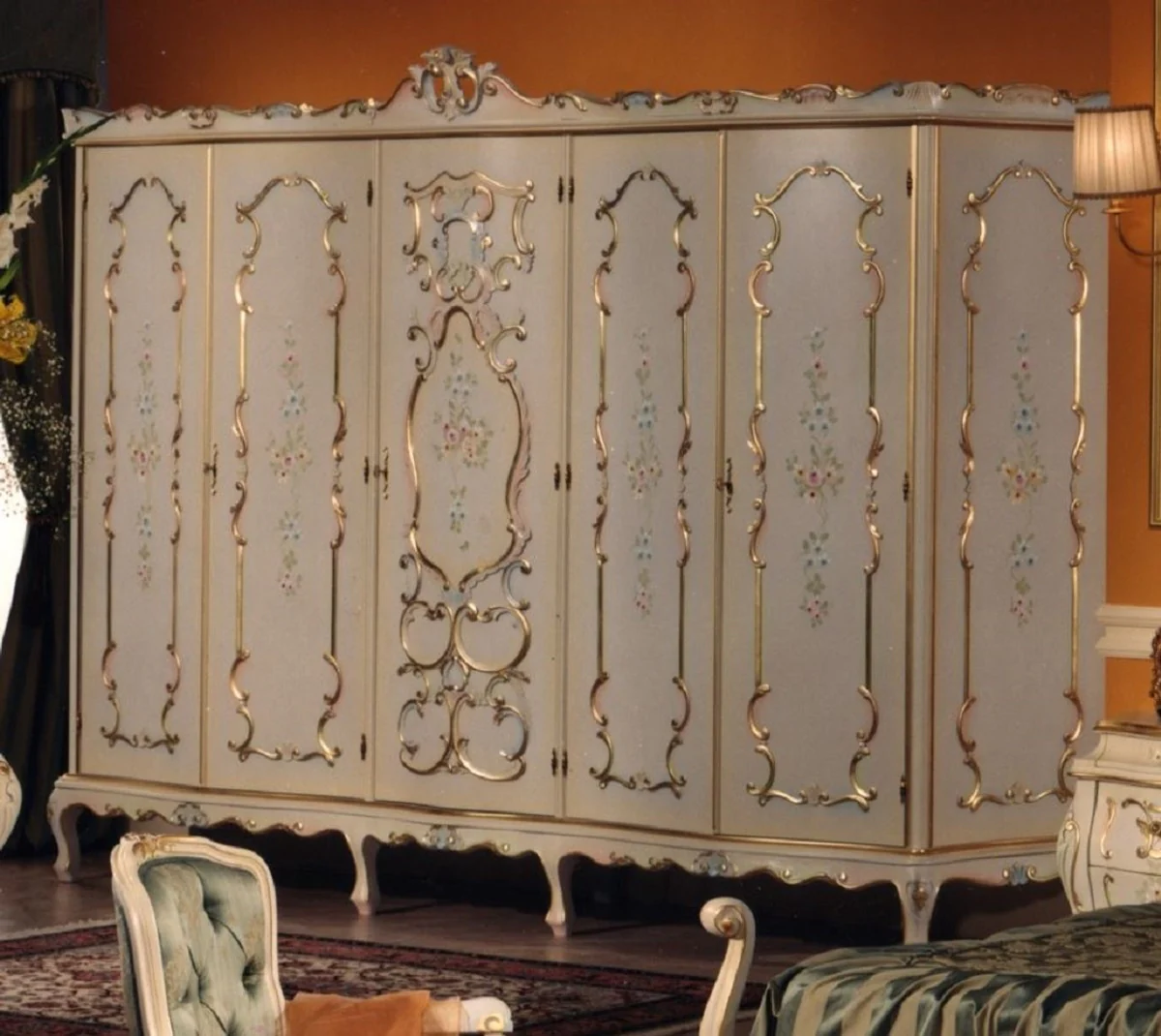 Luxury Baroque Wardrobe Ivory / Multicolored / Gold - Magnificent Baroque Bedroom Cabinet - Luxury Bedroom Furniture in Baroque Style - Luxury Quality - Made in Italy