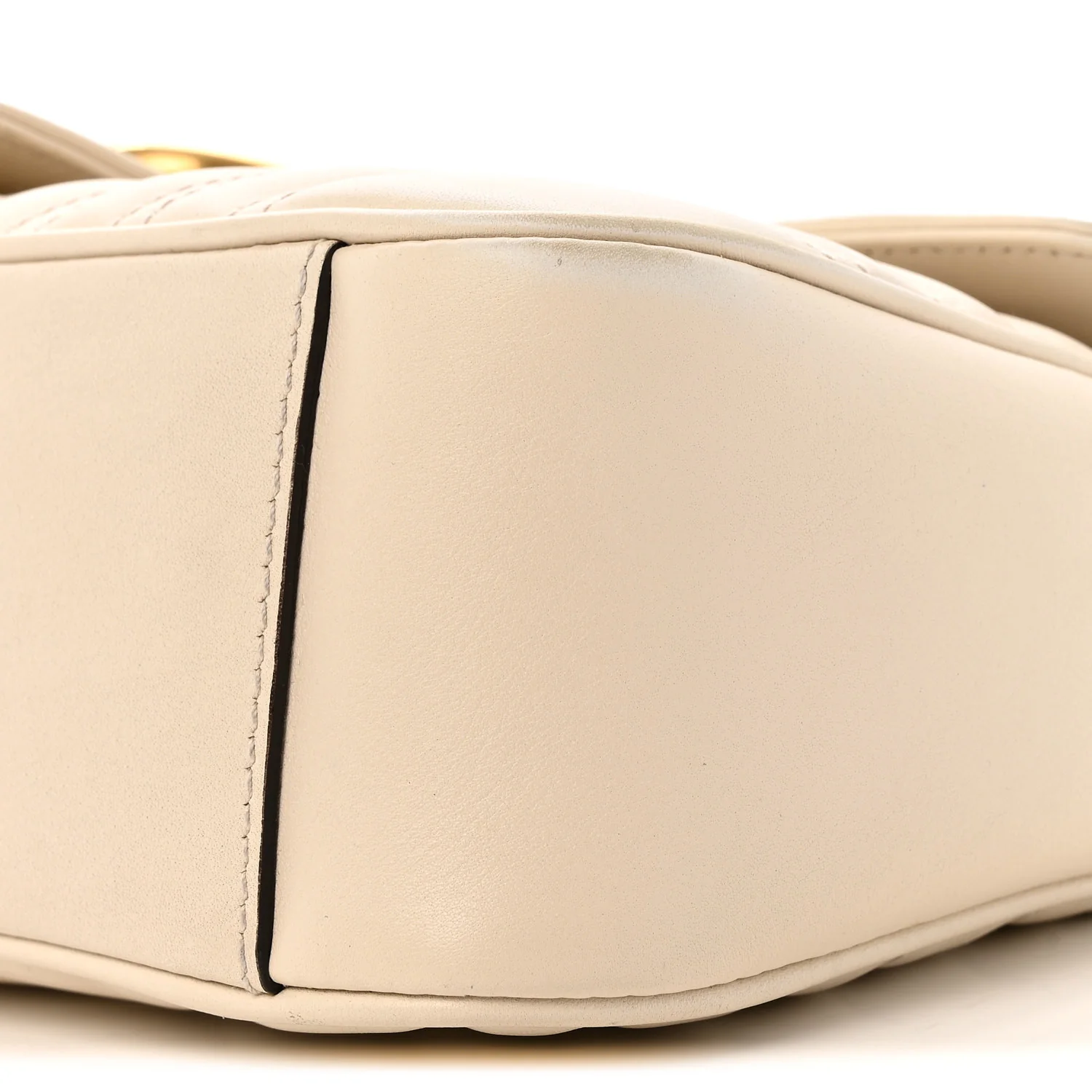 Calfskin Matelasse Small GG Marmont Shoulder Bag White - Top Club