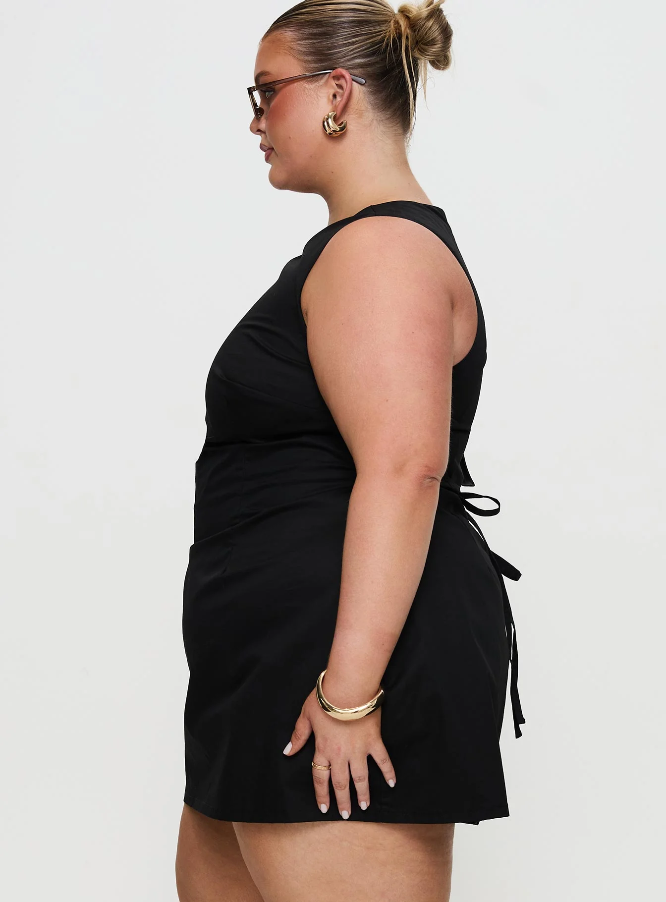 Yumiko Romper Black Curve