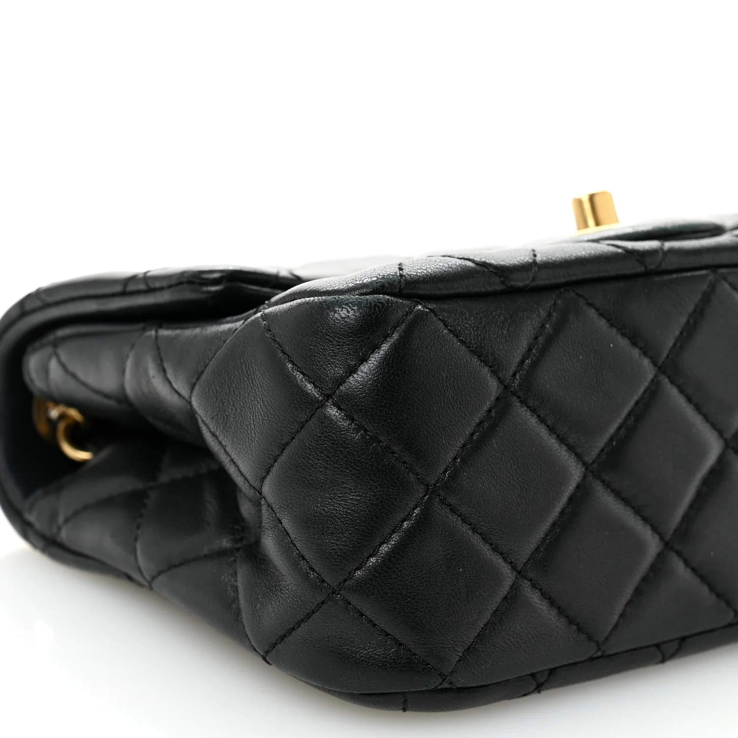 Lambskin Quilted Mini Pearl Crush Flap Black - Top Club