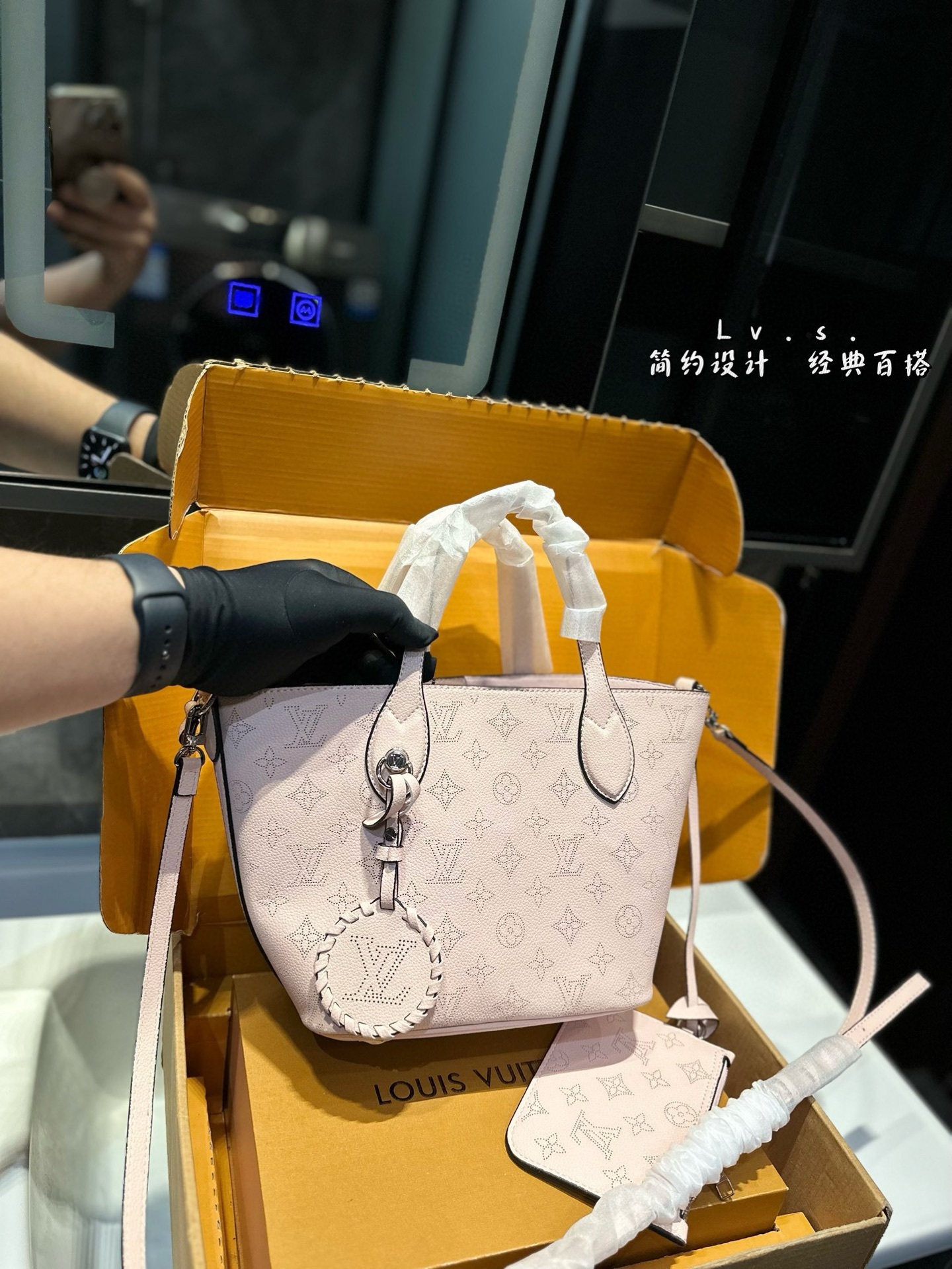 louis new arrival tote bucket bag size:21 * 20cm - Top Club
