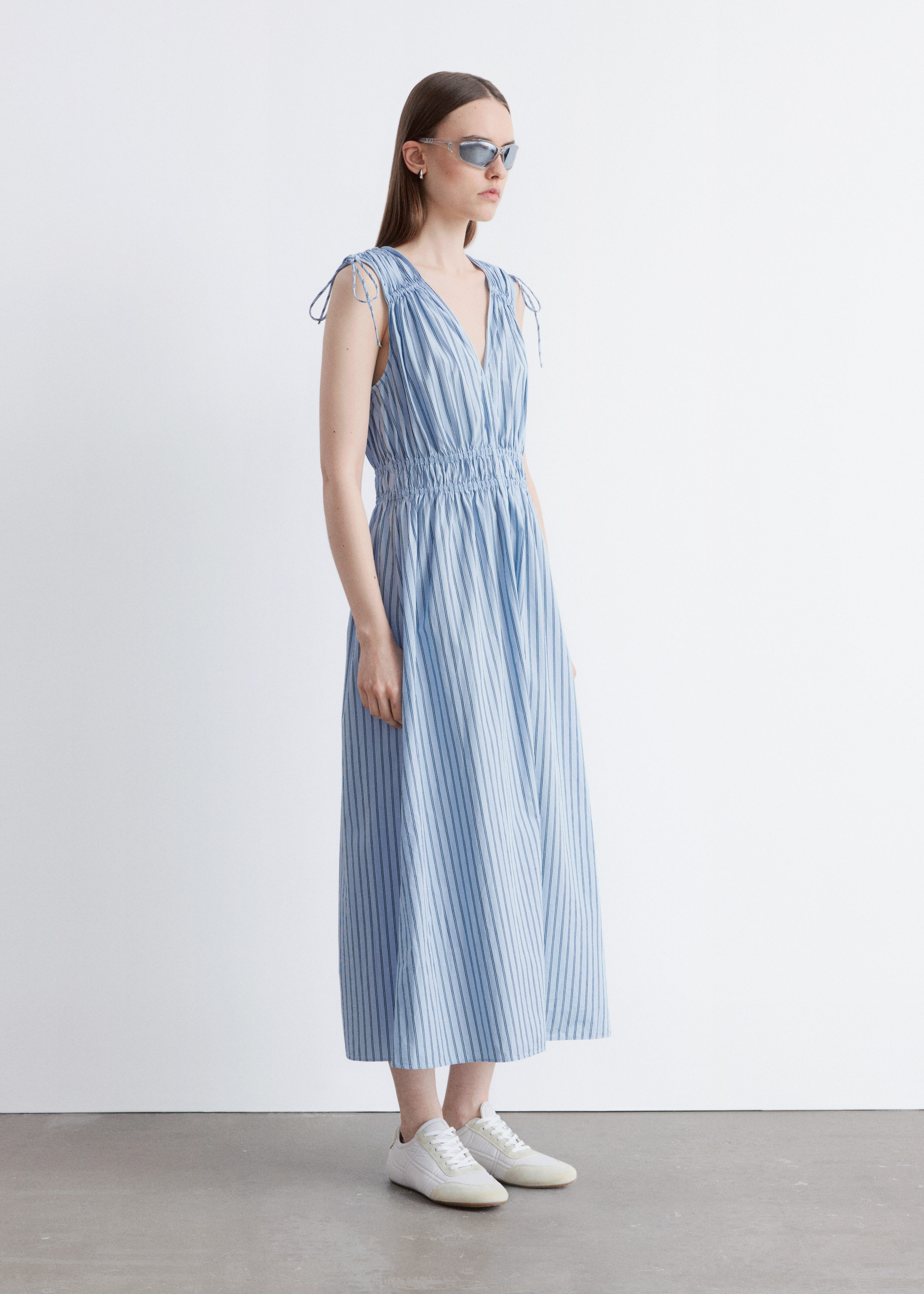 & Other Stories TIE-DETAILED MIDI DRESS