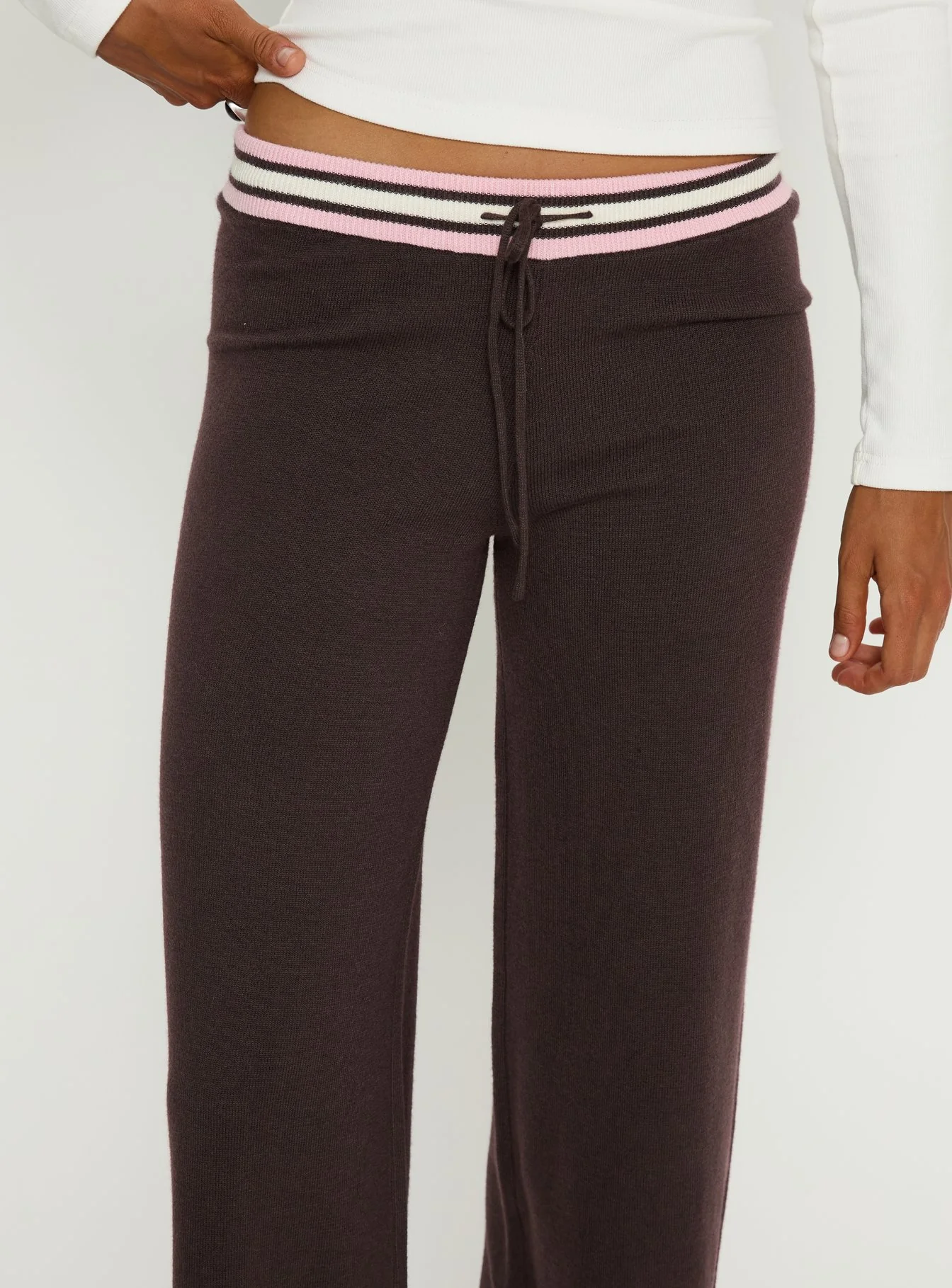 Felisha Low Waist Knit Pants Brown