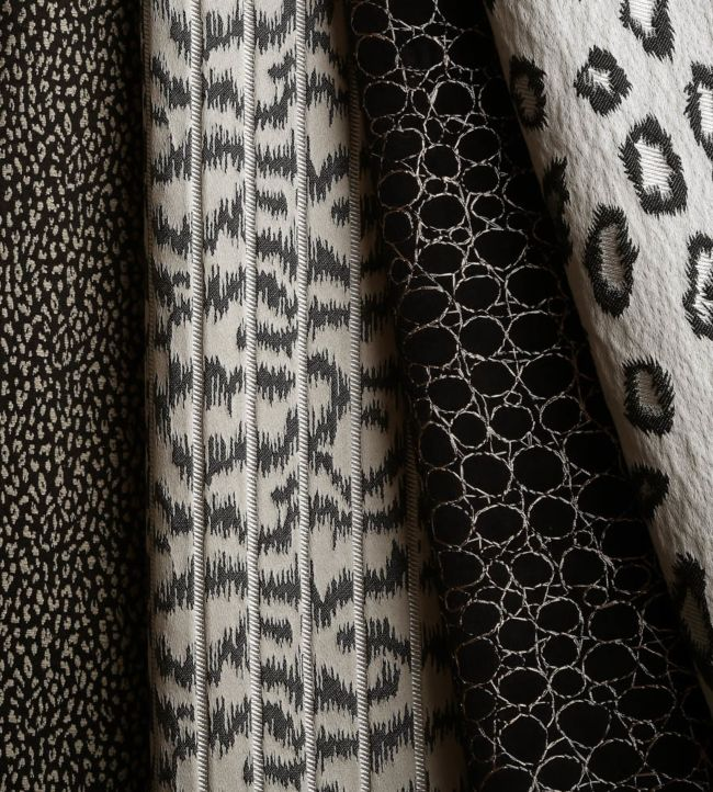Kussen Faline panterdesign animal instincts Kussen faline bami animal instincts Clay 45 x 45