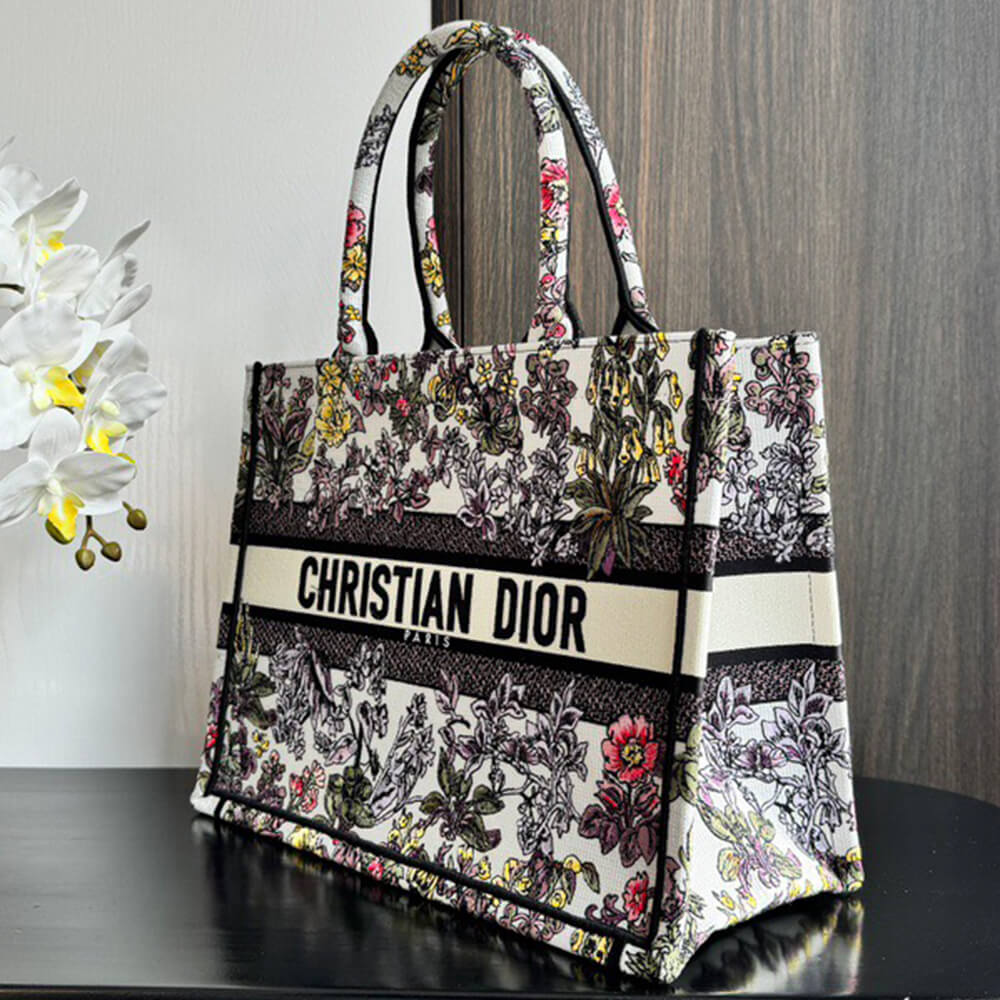 Medium Dior Book Tote - Top Club