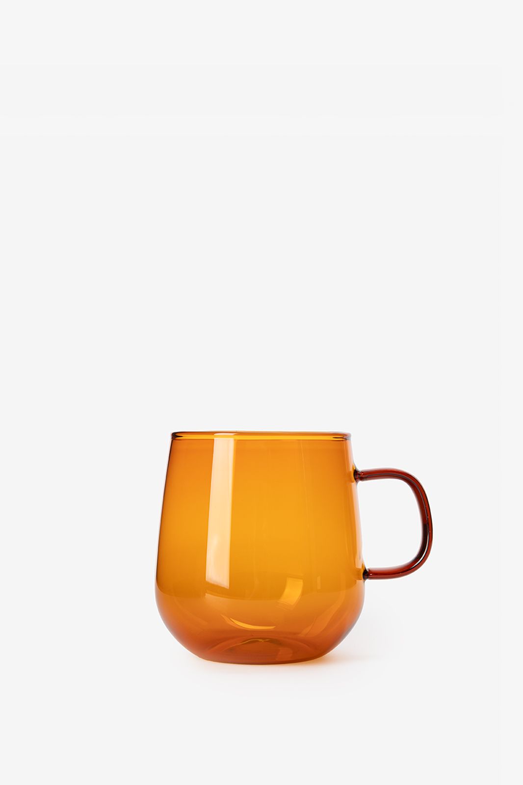 Donkerbruine theeglazen