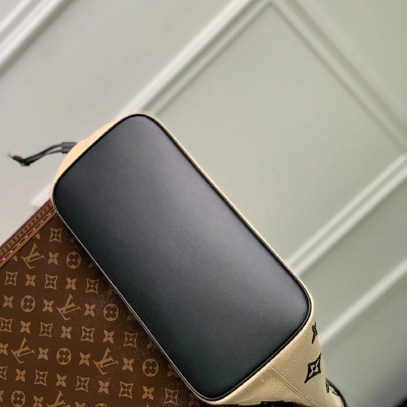 LV Louis Vuitton Neverfull Monogram Bag - Top Club