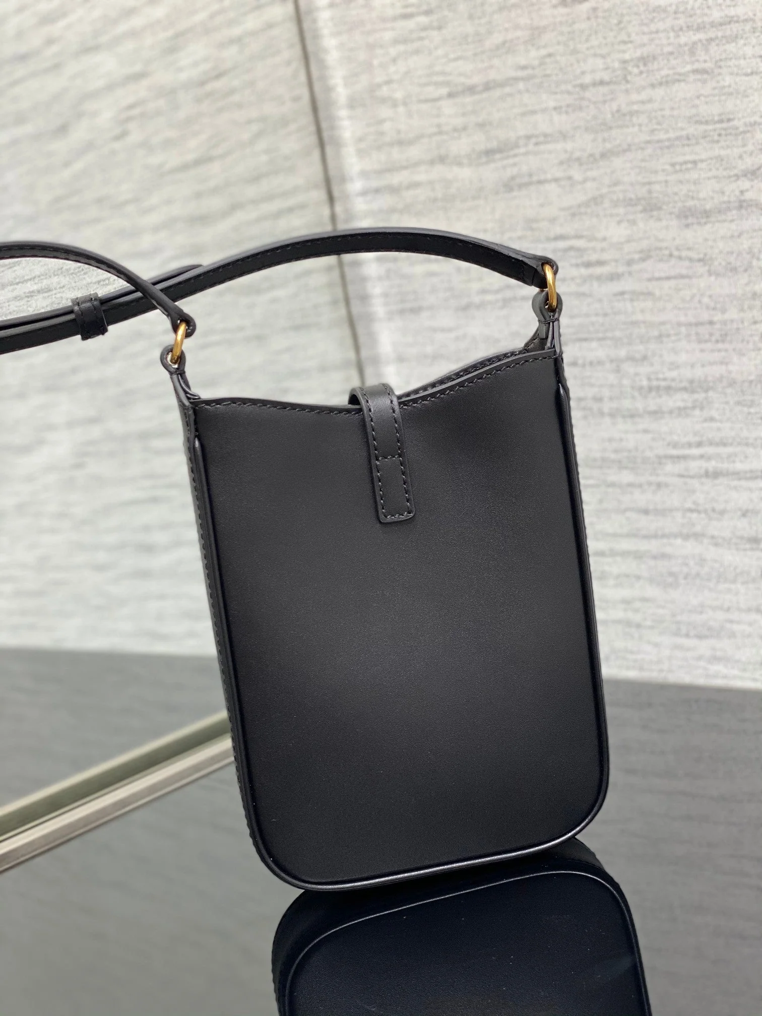 YSL Le 5 A 7 Mini Black Bag - 13x20x4cm - Top Club