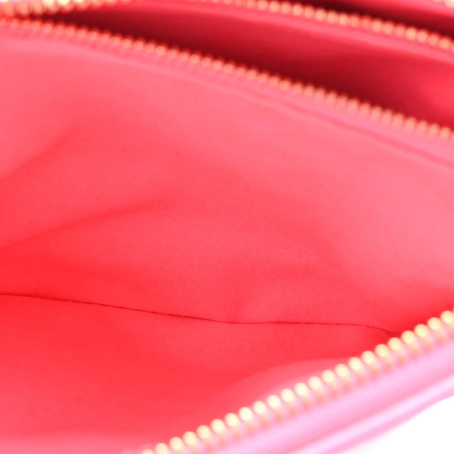 Calfskin Embossed Monogram Coussin BB Rose Fluo - Top Club