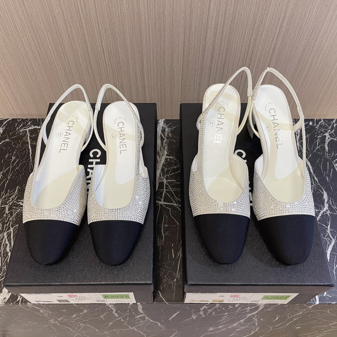 Chanel rhinestone thick heel side empty sandals - Sneaker Replica Workshop