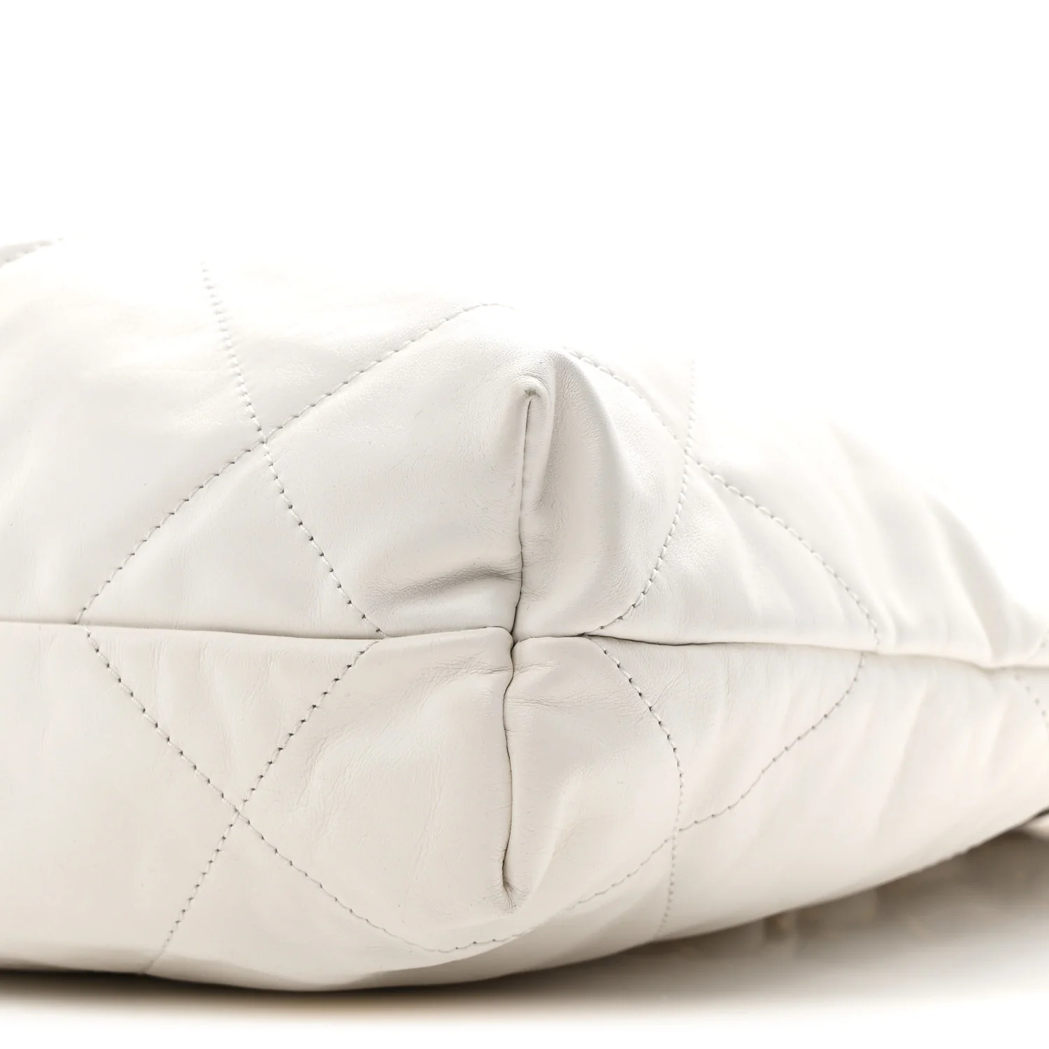 Shiny Calfskin Quilted Small Chanel 22 White - Top Club