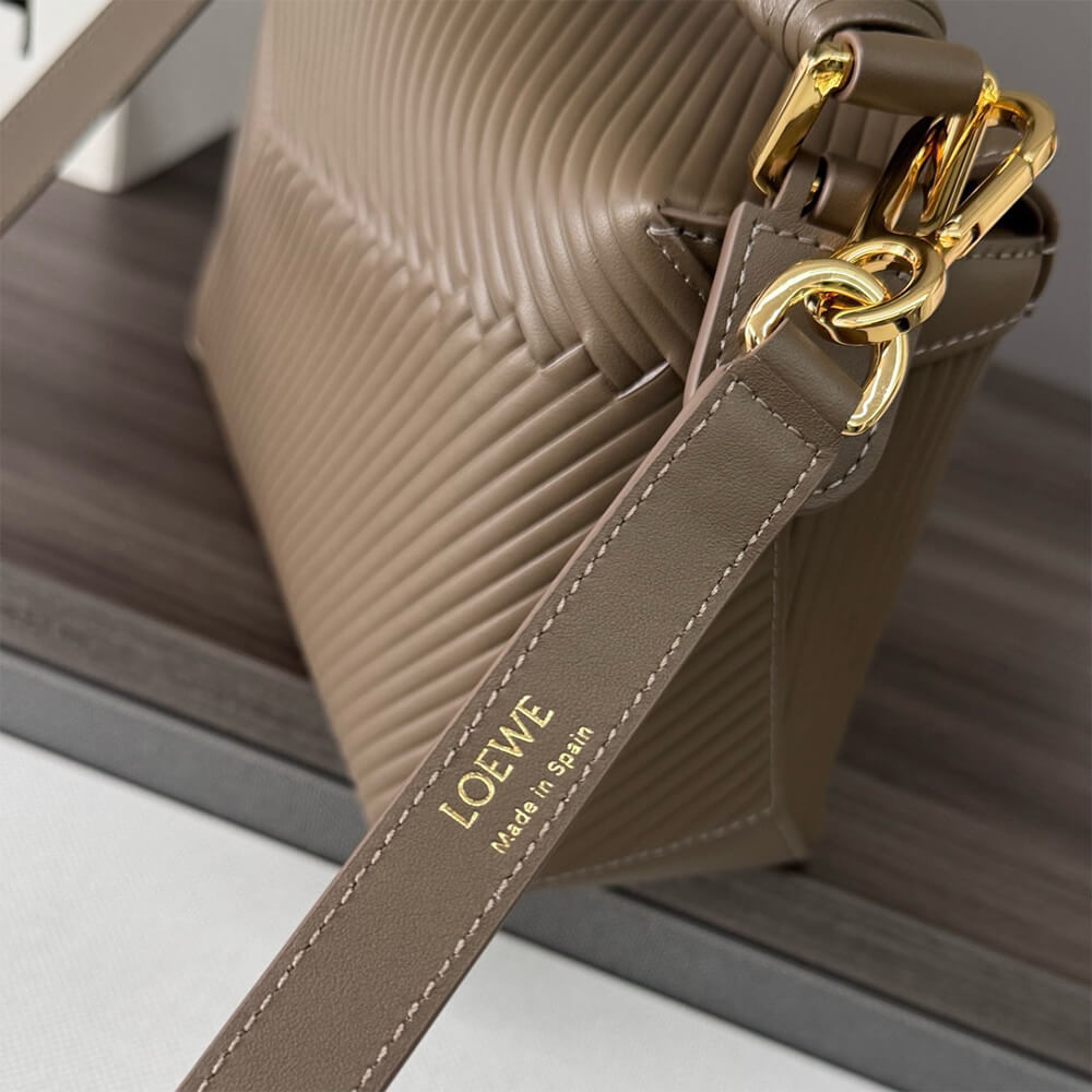 LOEWE Small Puzzle bag in calfskin(HIGH-END GRADE) - Top Club