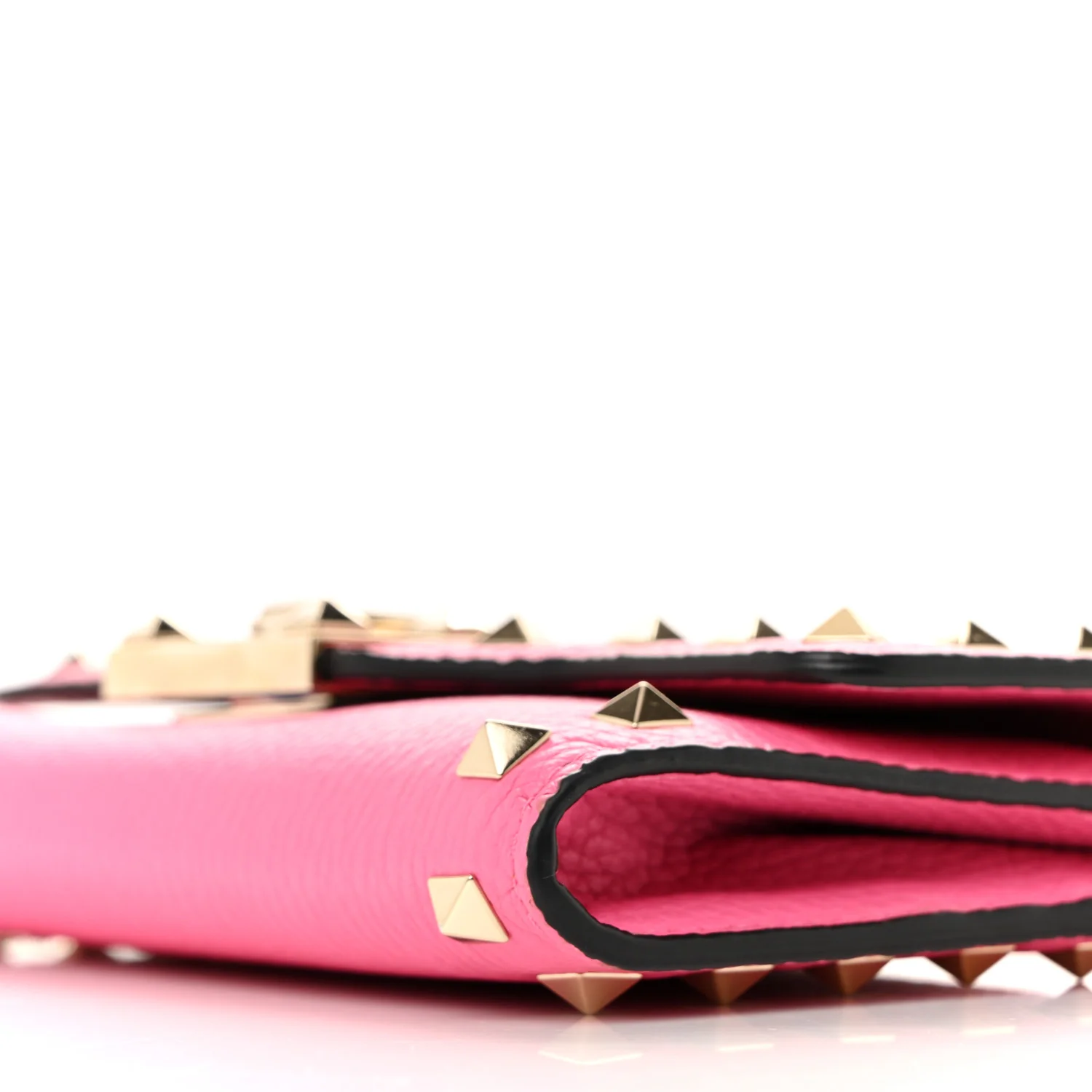 Pebbled Calfskin Rockstud Flip Lock Wallet On Chain Feminine Pink - Top Club