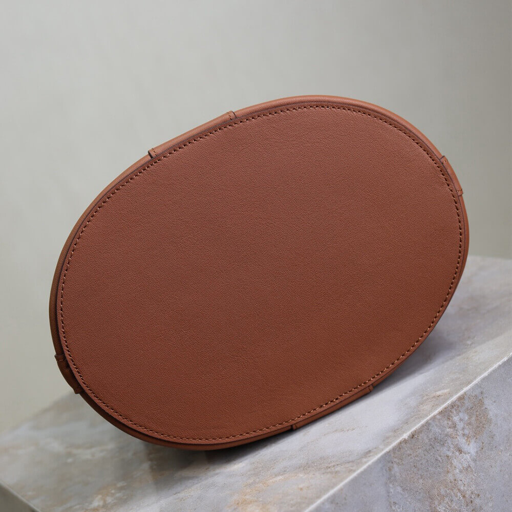 YSL Y top-handle bucket in leather(HIGH-END GRADE) - Top Club