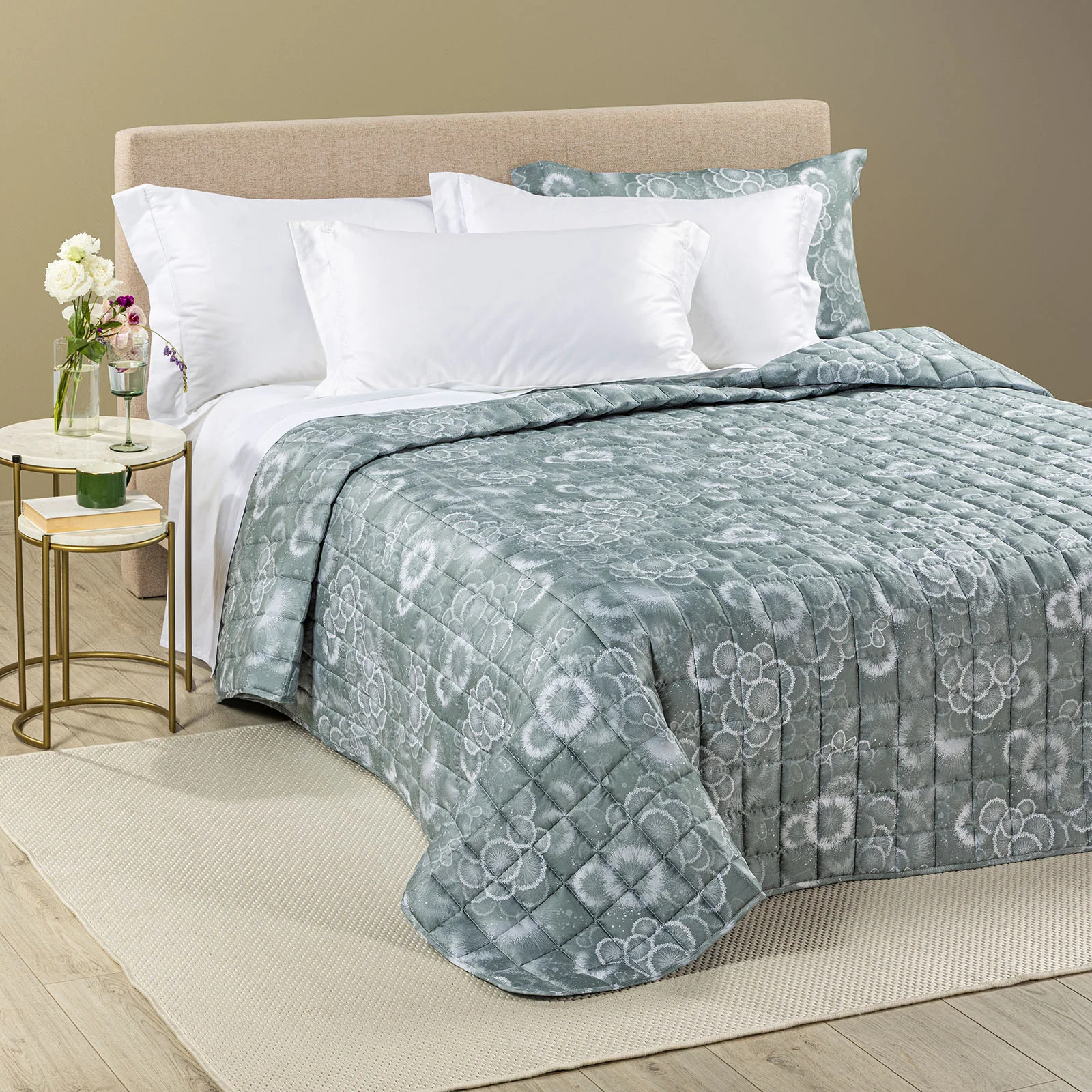 Copriletto Trapuntato In Raso Di Cotone Riflessi Matrimoniale Giada Dreaming