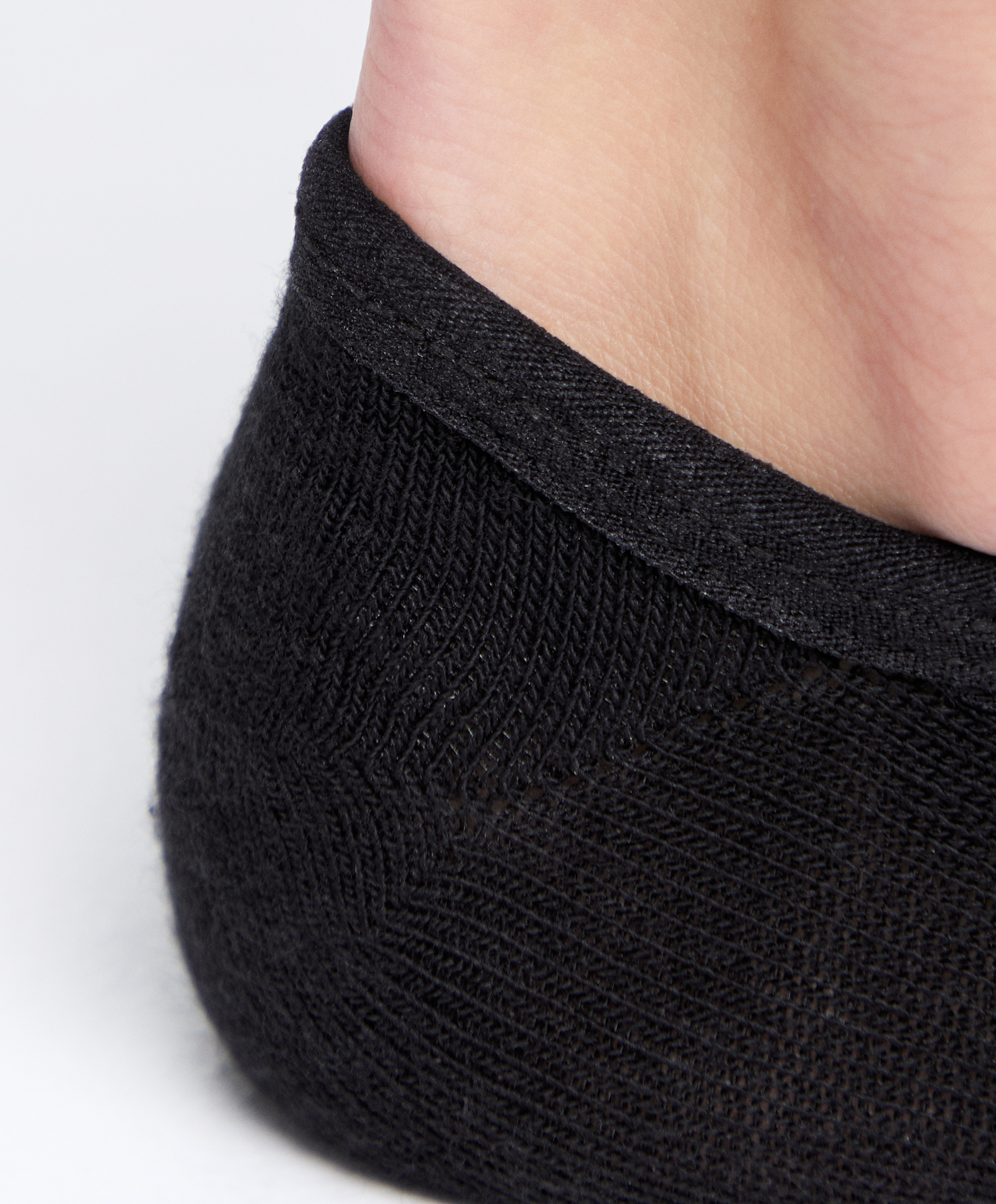 OYSHO 3 pairs of high-cut cotton blend invisible sports socks