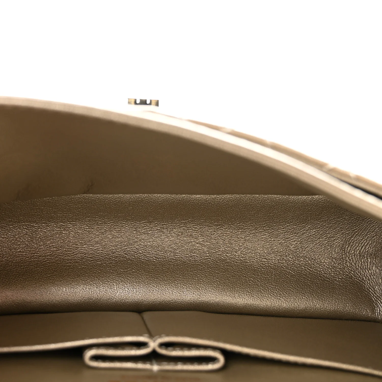 Metallic Aged Calfskin Quilted 2.55 Reissue 225 Flap Pale Gold - Top Club