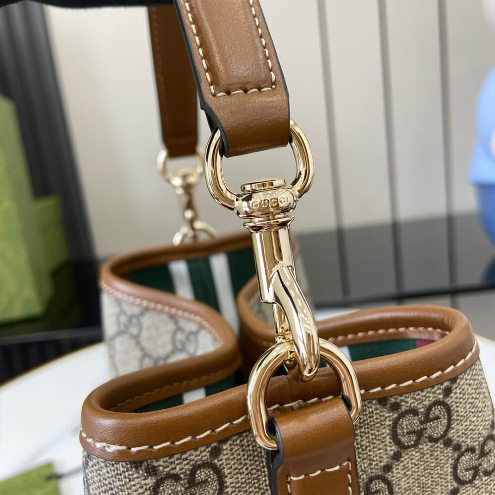 GG Emblem mini bucket bag - Top Club