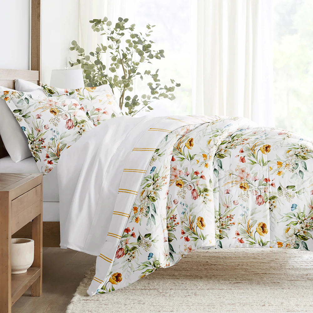 Chintz Floral Reversible Down-Alternative Comforter Set - Sale