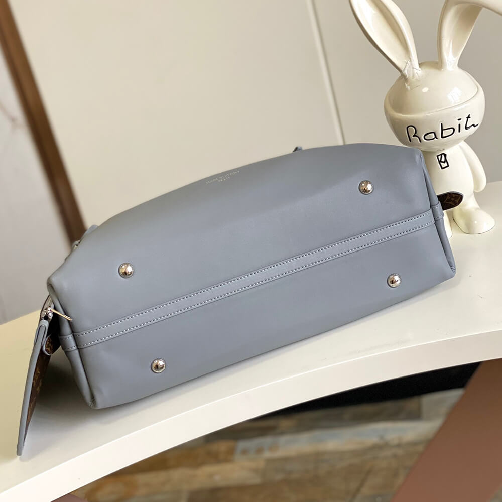 LV Carryall Vibe MM - Top Club