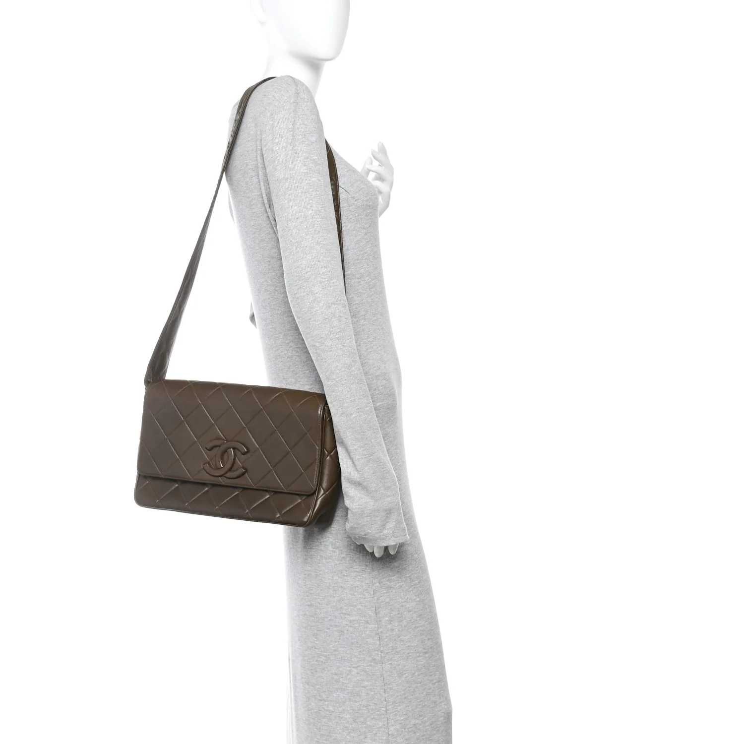 Lambskin Quilted CC Single Flap Shoulder Bag Brown