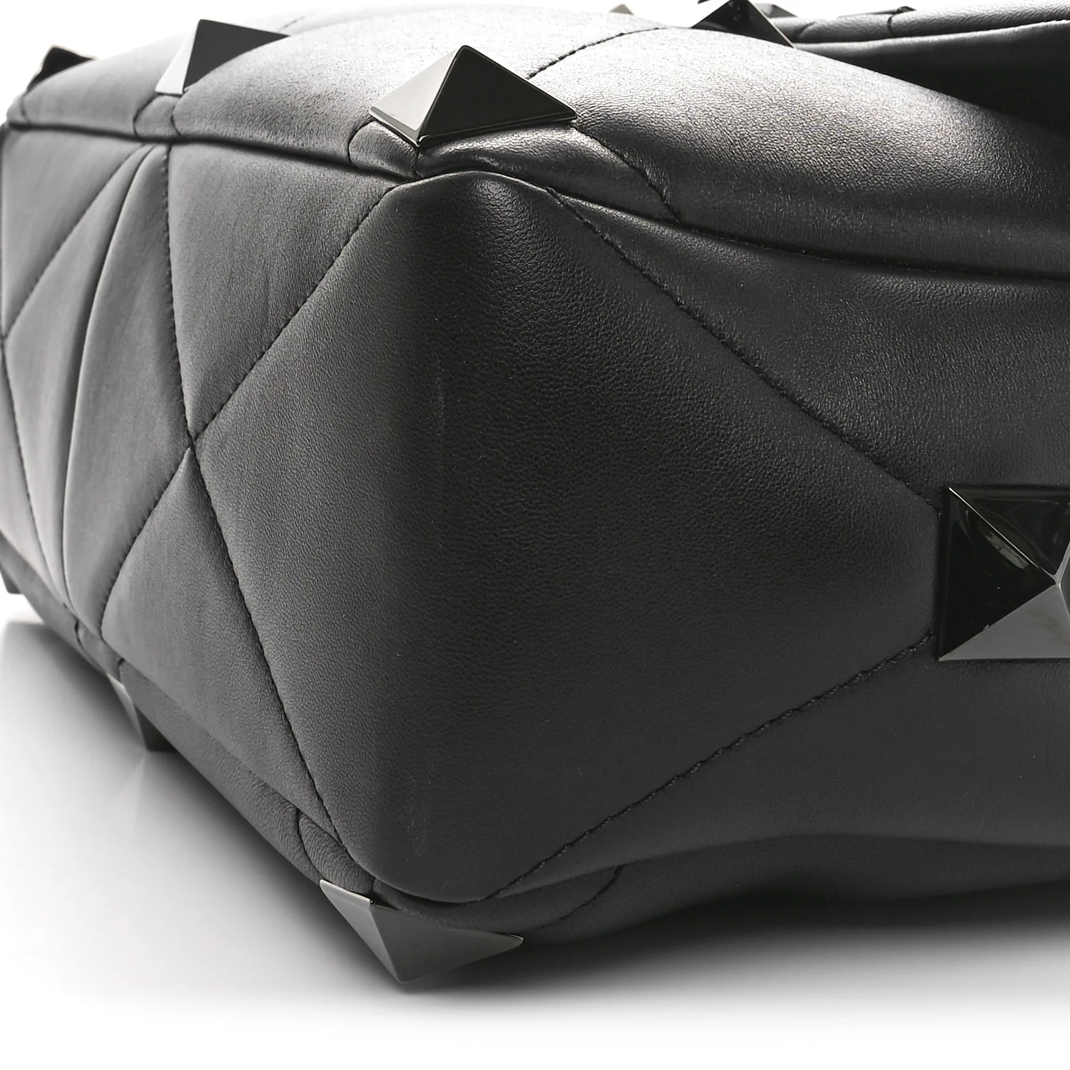 Nappa Monochrome Large Roman Stud Shoulder Bag Black - Top Club