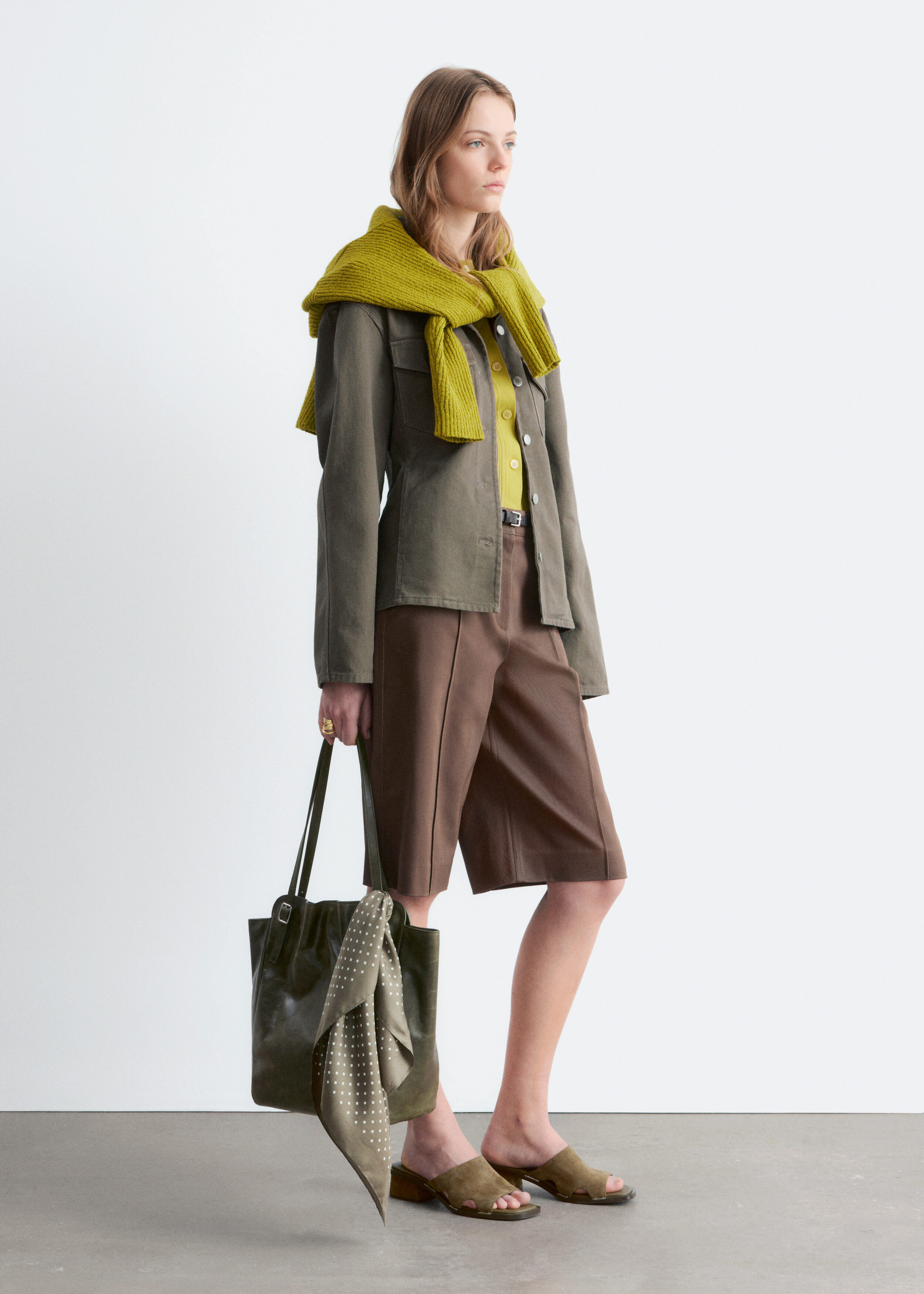& Other Stories TAILORED BERMUDA SHORTS