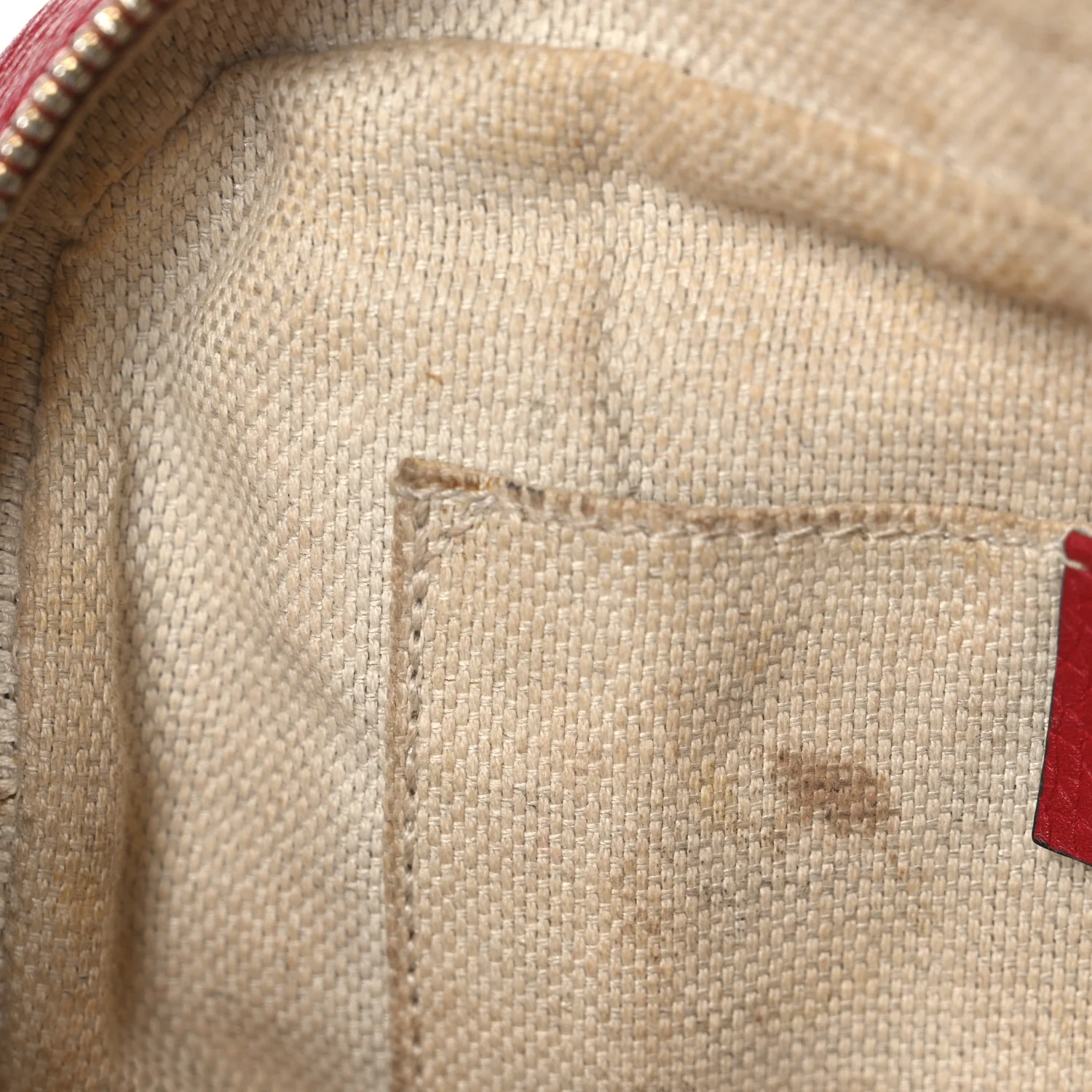 Pebbled Calfskin Small Soho Disco Bag Vibrant Red - Top Club