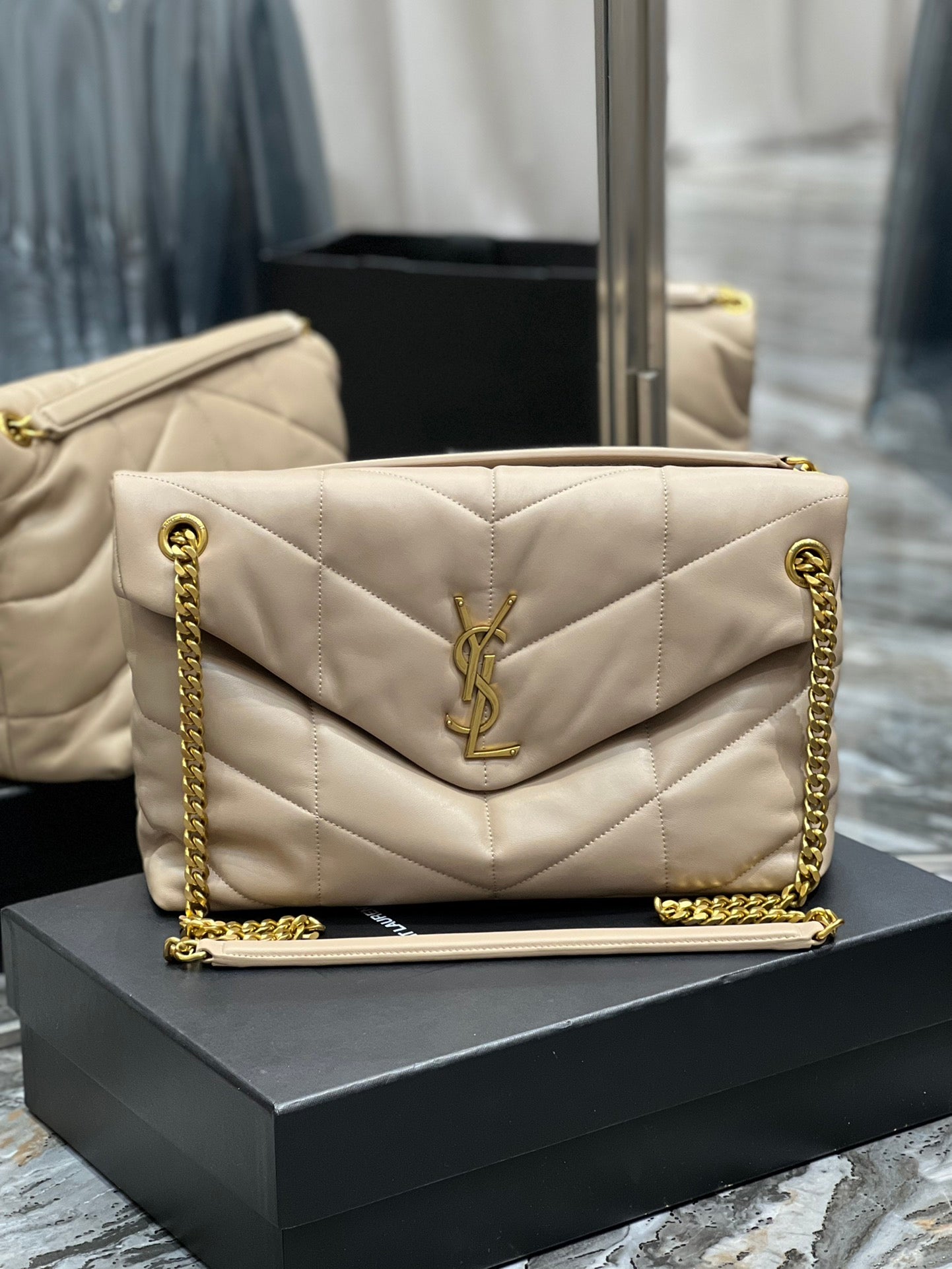 Y PUFFER MEDIUM BAG IN QUILTED LAMBSKIN - Top Club