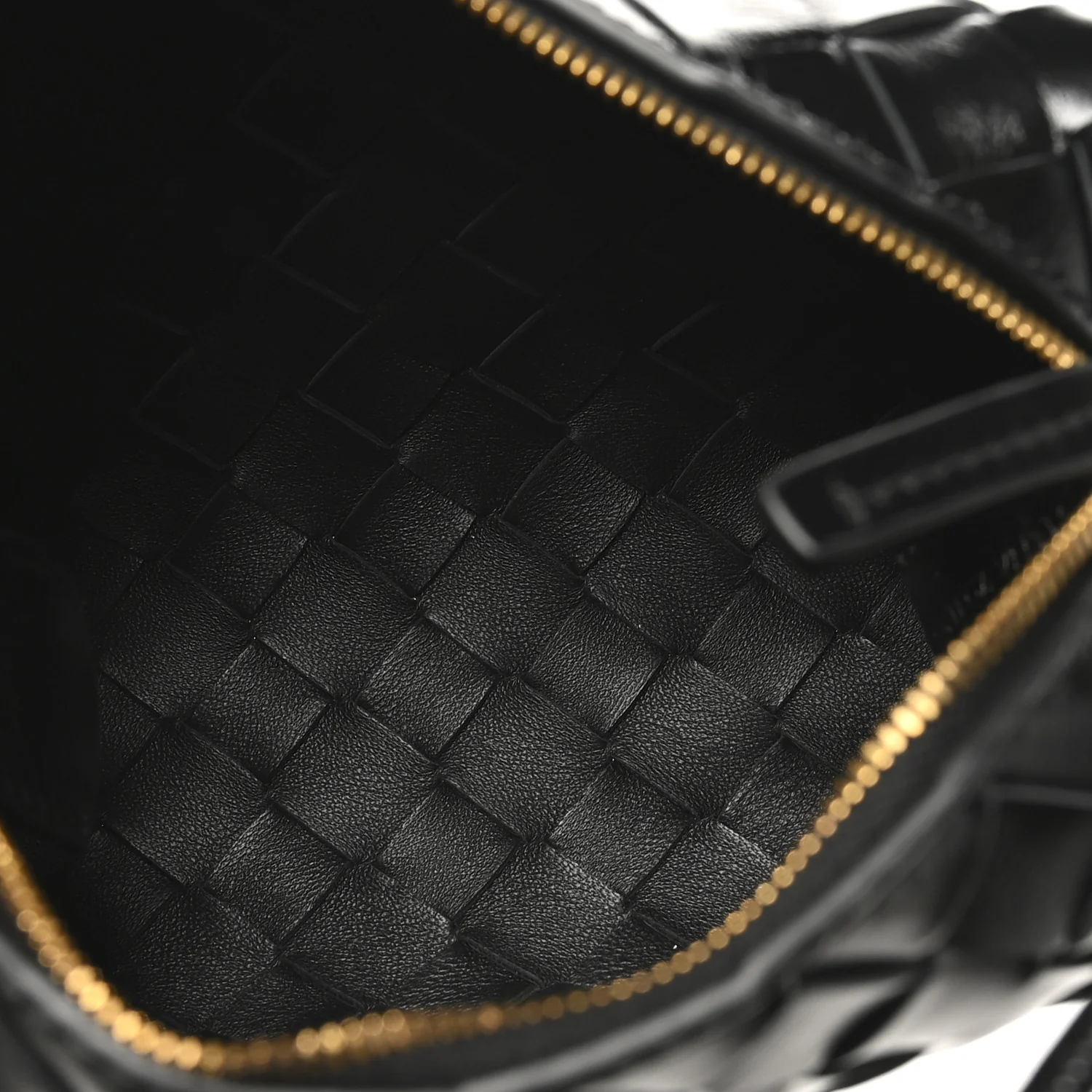 Polished Nappa Intrecciato Metallic Knot Mini Loop Camera Bag Black - Top Club
