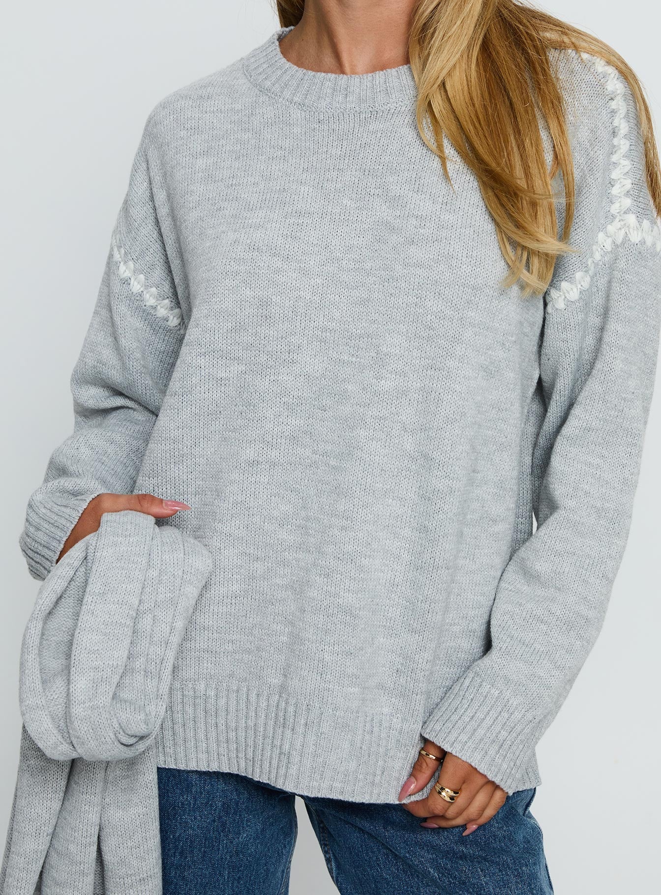 Keriana Contrast Stitch Knit Sweater Grey / White