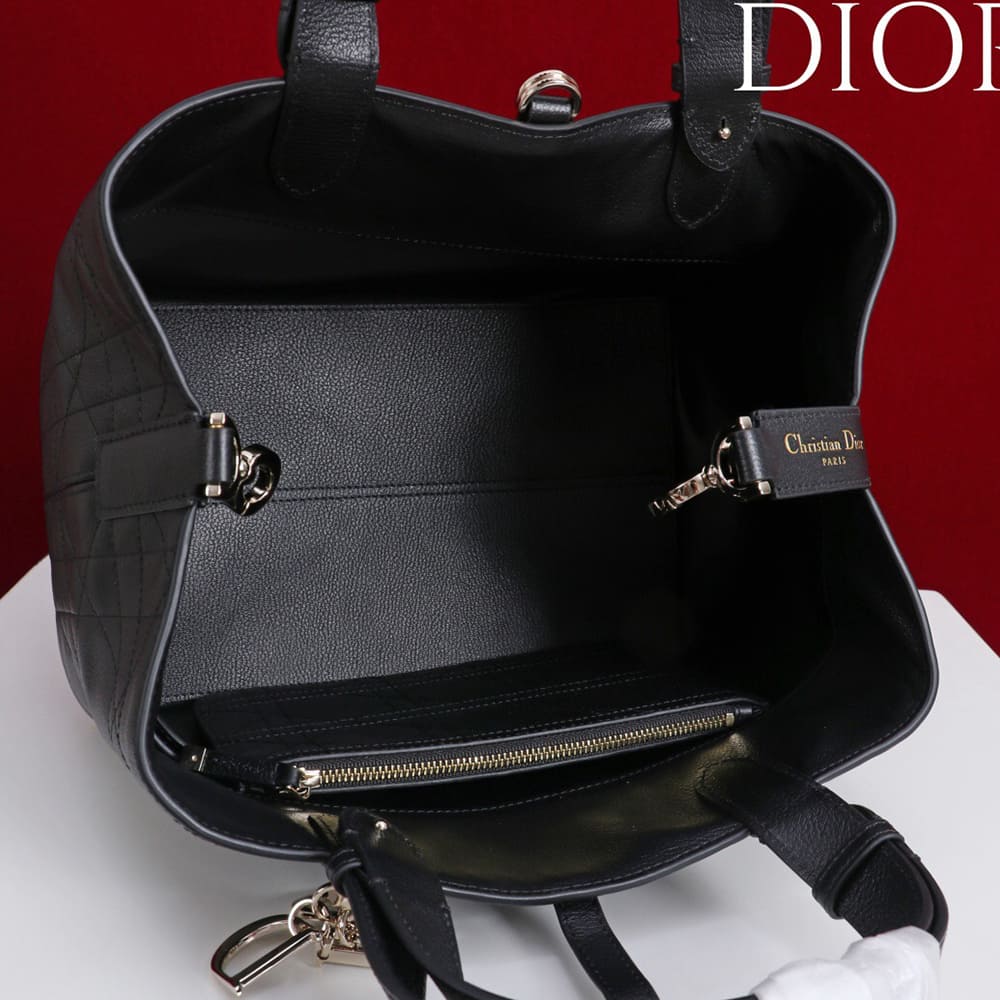 Medium Dior Toujours Bag - Top Club