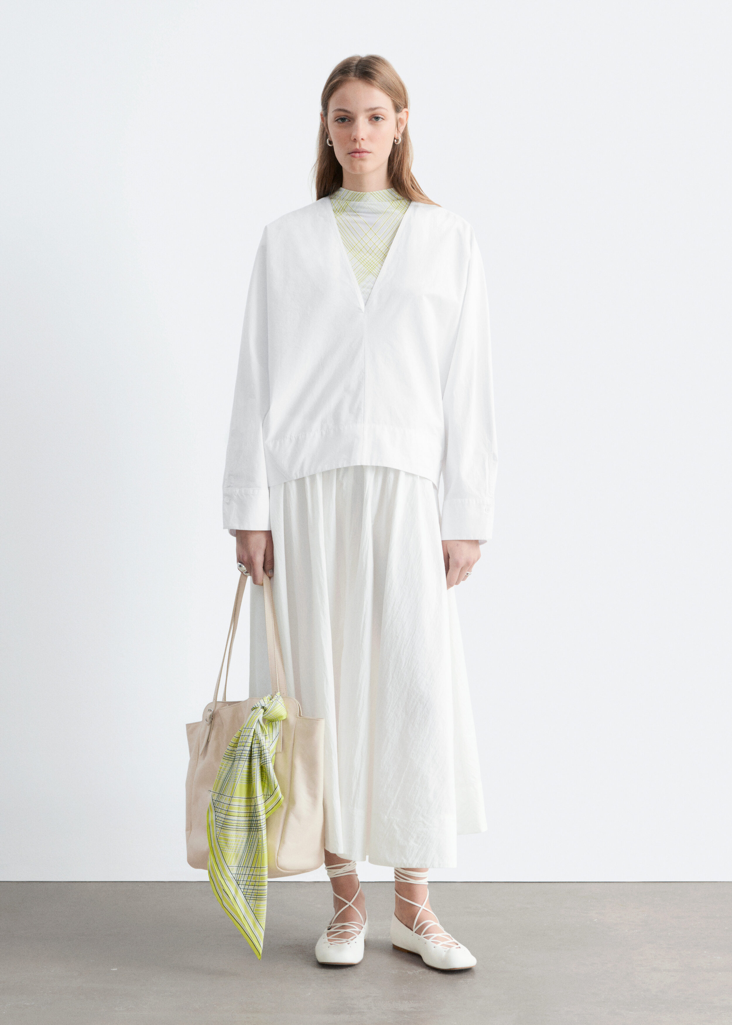 & Other Stories SCULPTURAL COTTON V-NECK BLOUSE