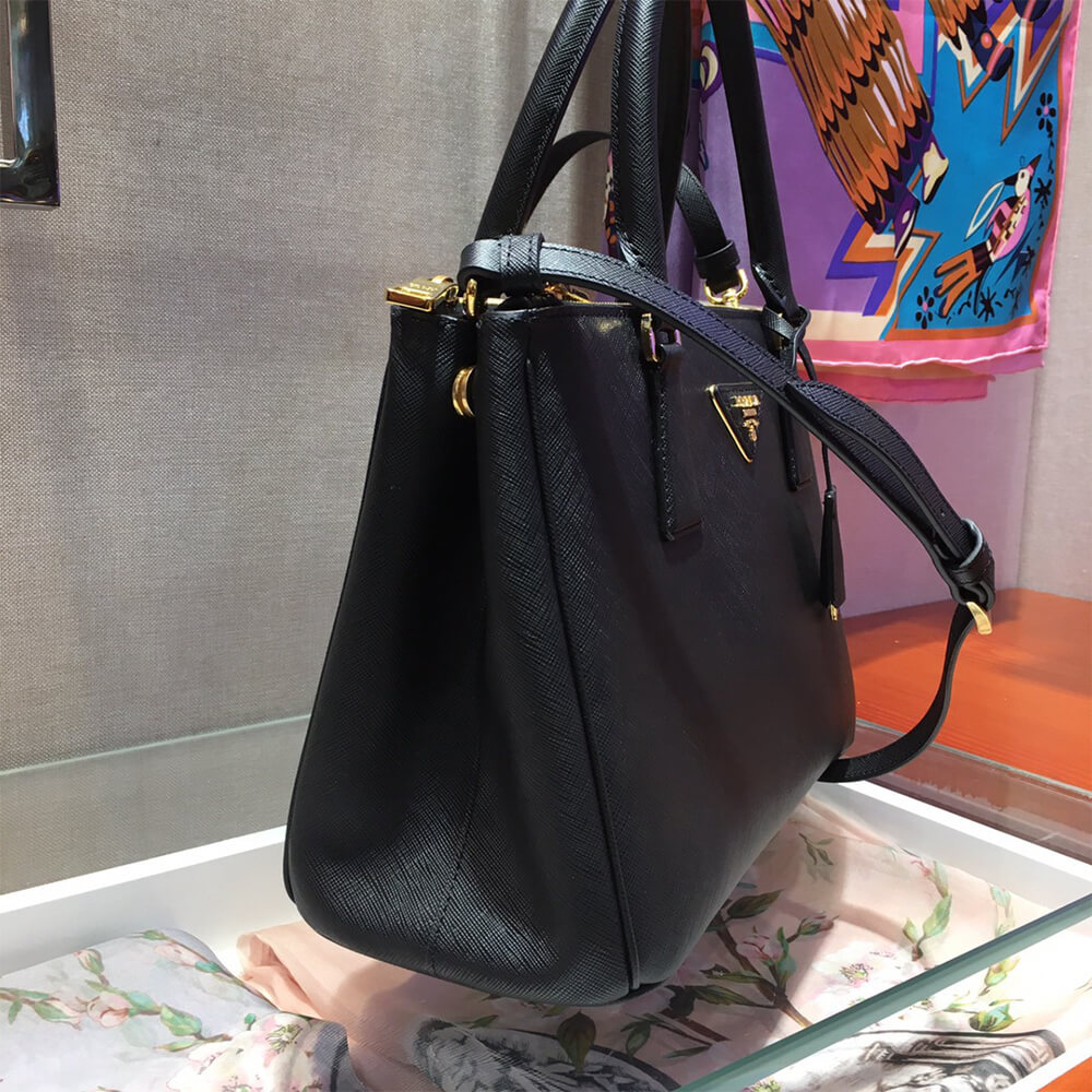 Prada Medium Prada Galleria Saffiano leather bag(HIGH-END GRADE) - Top Club