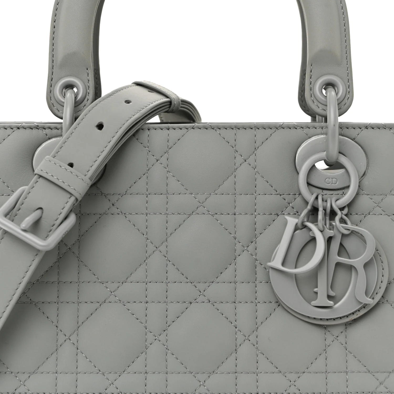 Ultra Matte Calfskin Cannage Medium Lady Dior Grey Stone - Top Club