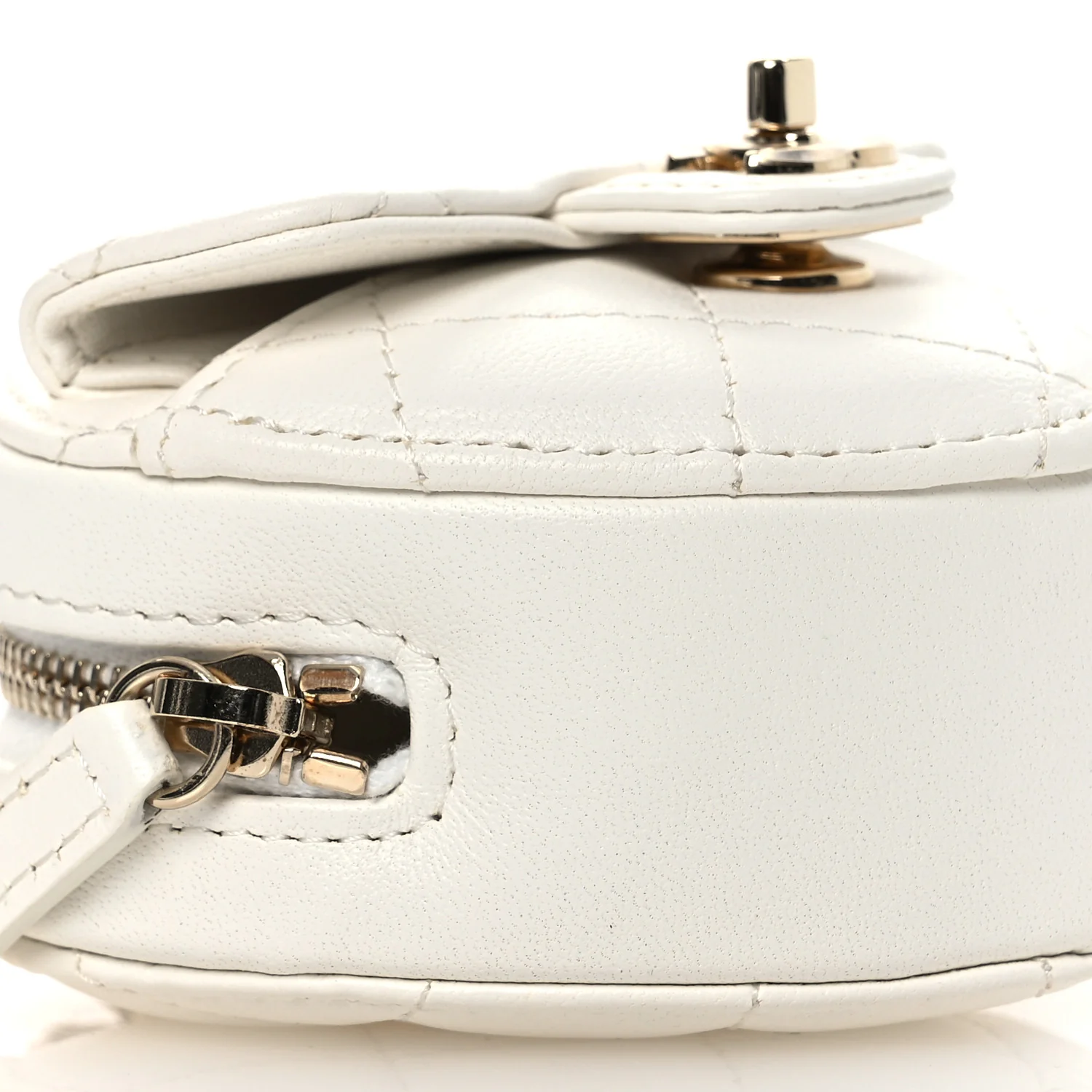 Lambskin Quilted CC In Love Heart Coin Purse With Chain White - Top Club