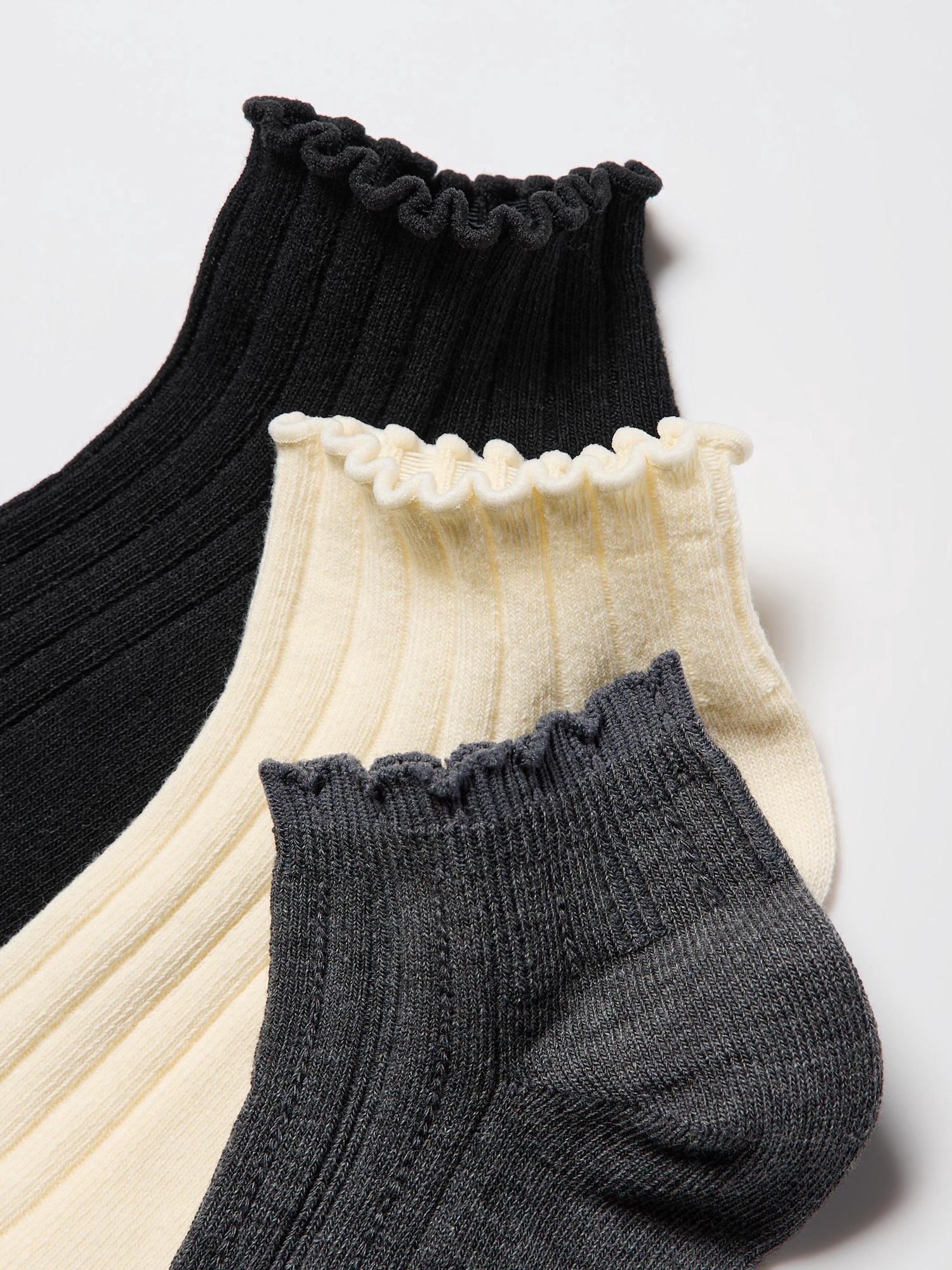 GIRLS Short Socks 3 Pairs